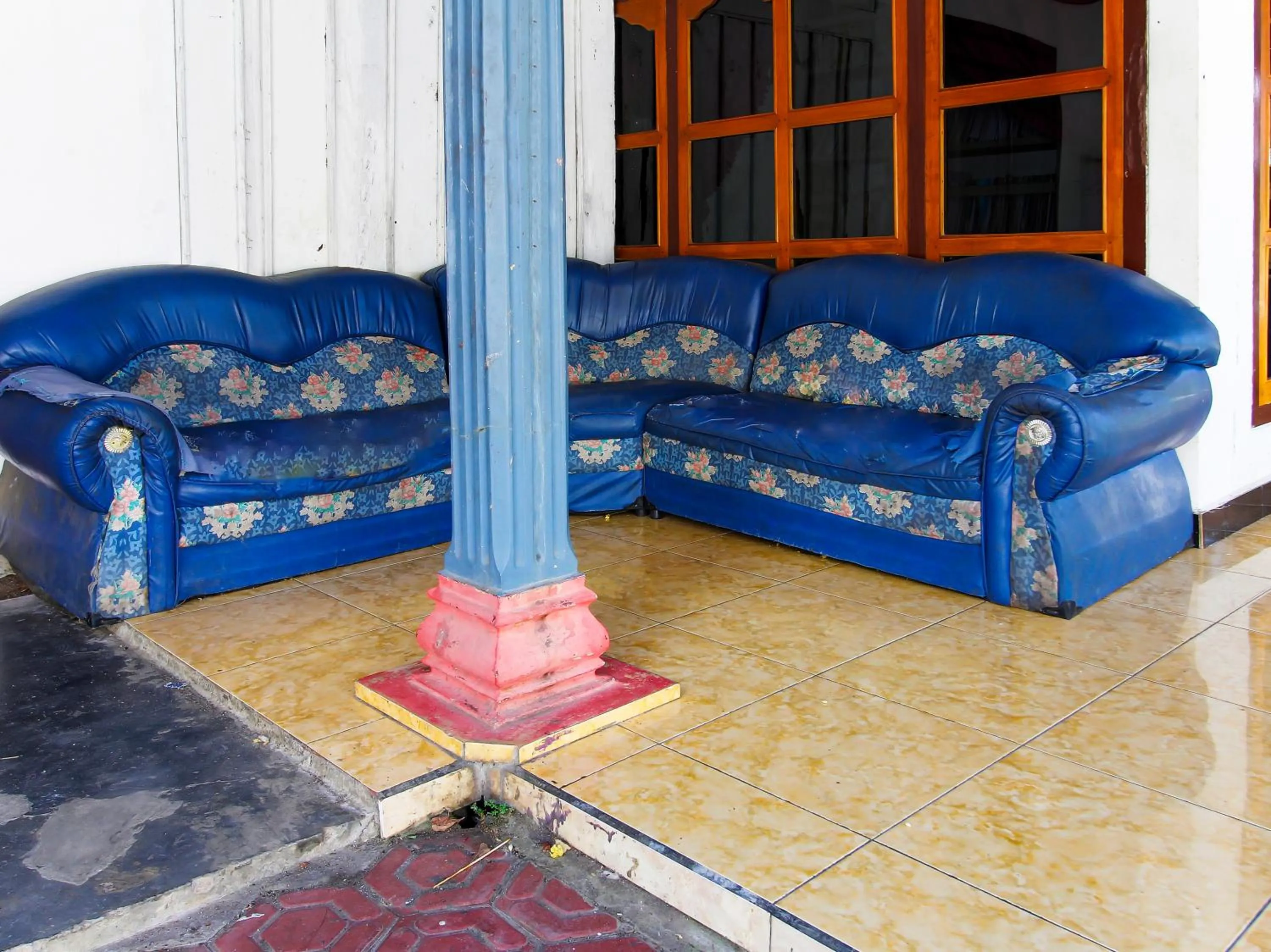 Seating area in Hotel O Desa Wisata Tebing Lingga