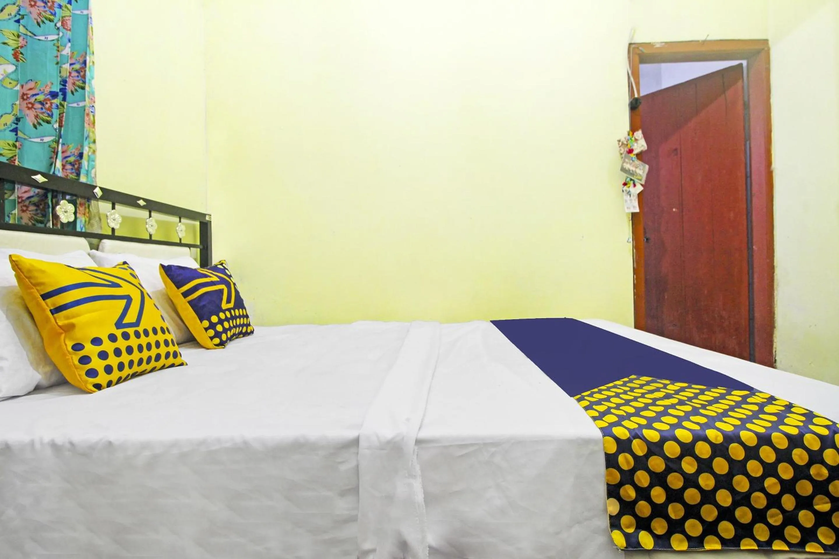 Bedroom, Bed in Hotel O Desa Wisata NangelasariNearPasir Tulang