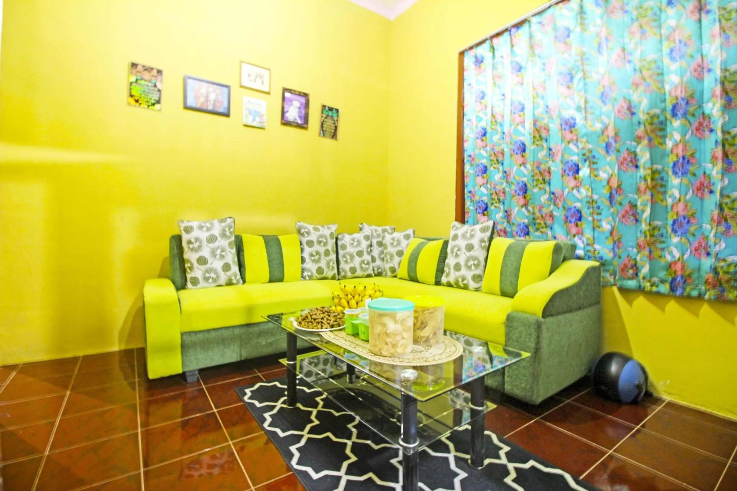 Lobby or reception in Hotel O Desa Wisata NangelasariNearPasir Tulang