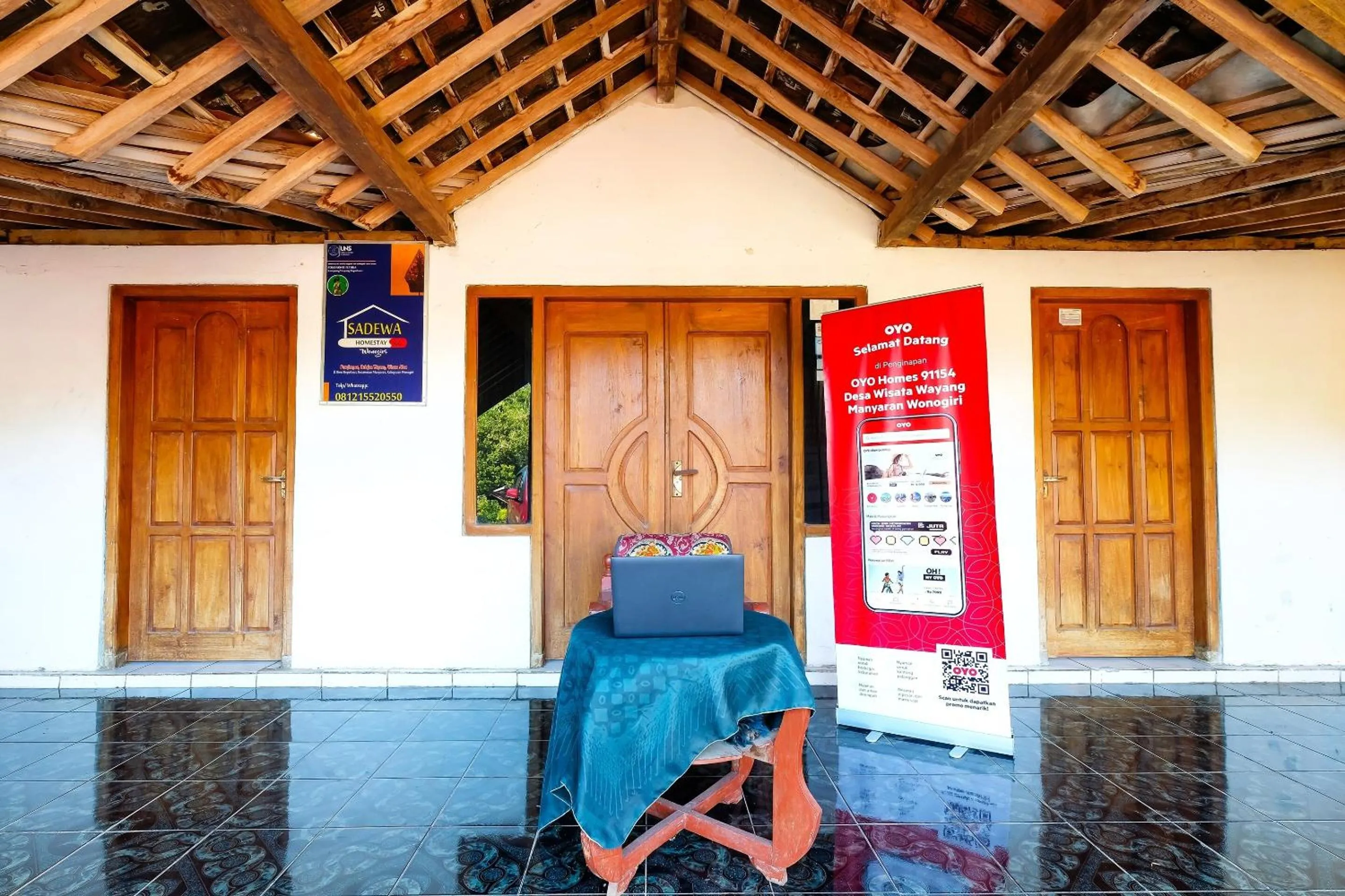 Lobby or reception in OYO Homes 91154 Desa Wisata Wayang Manyaran Wonogiri