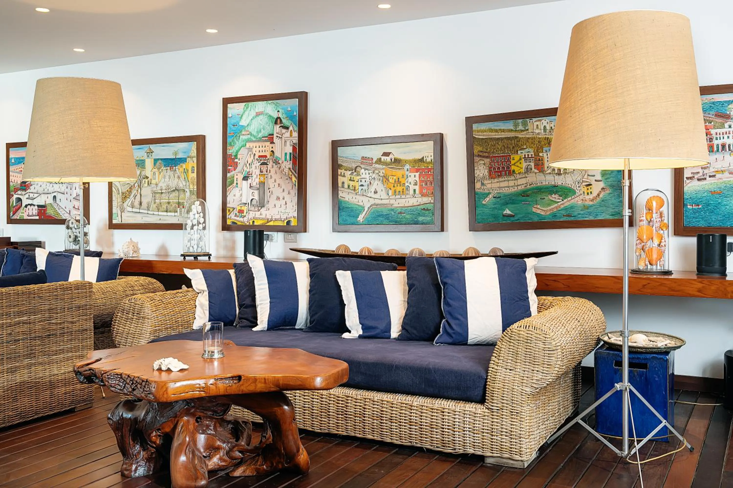 Lounge or bar in Capo la Gala Hotel&Wellness