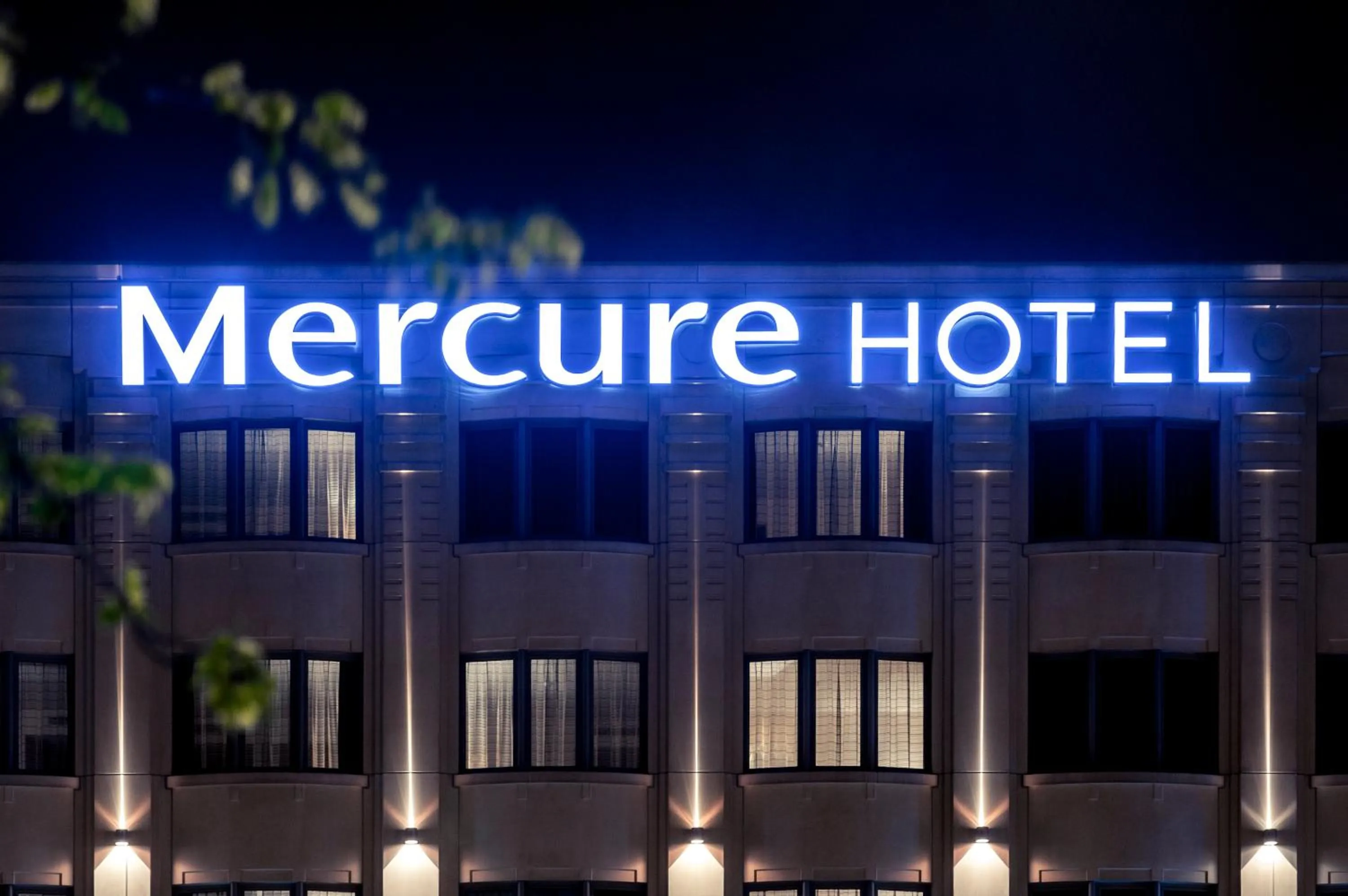 Property building in Mercure Hotel Brussels Centre Midi