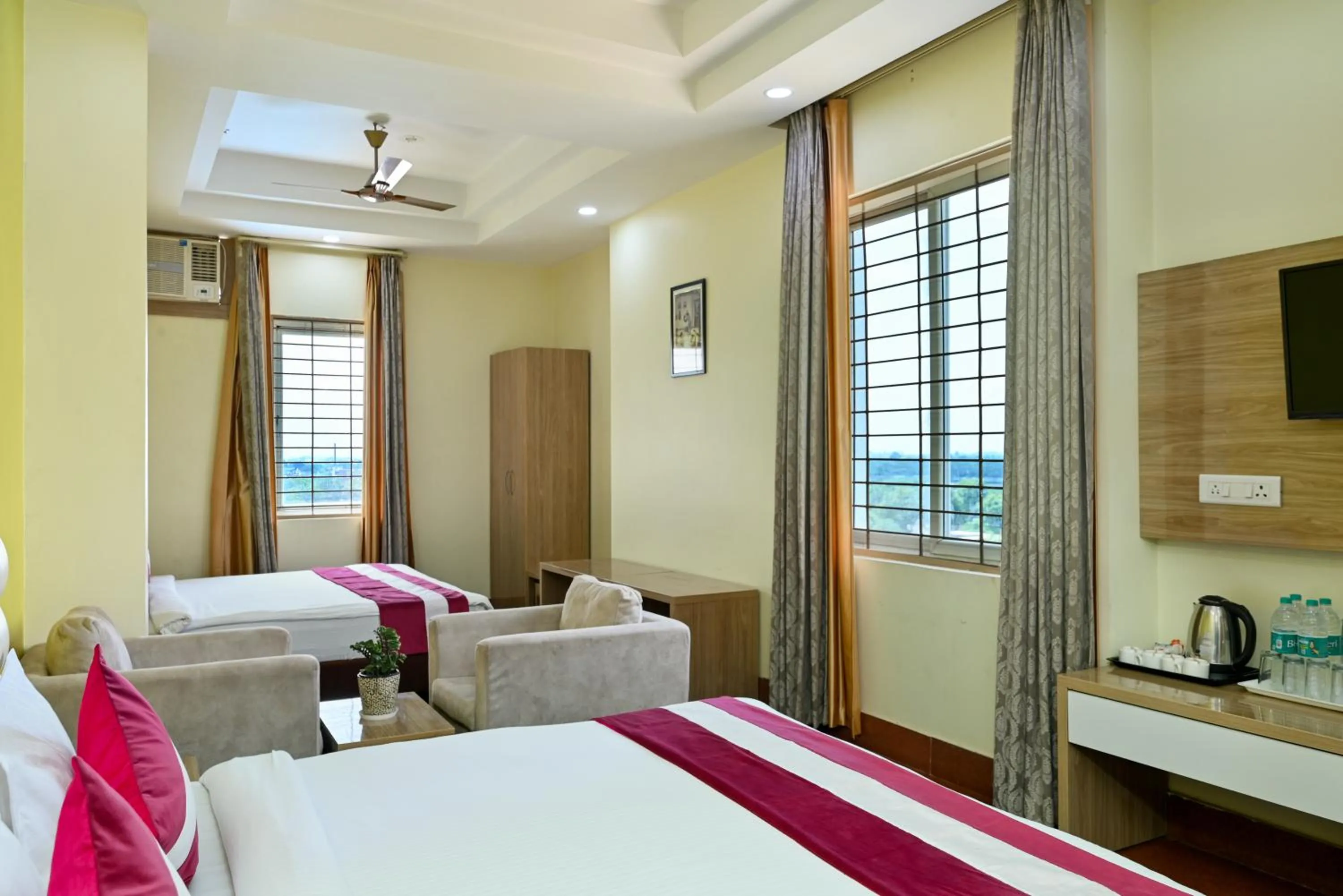 Photo of the whole room, Bed in Hotel SKS Grand Palace-Vrindāvan
