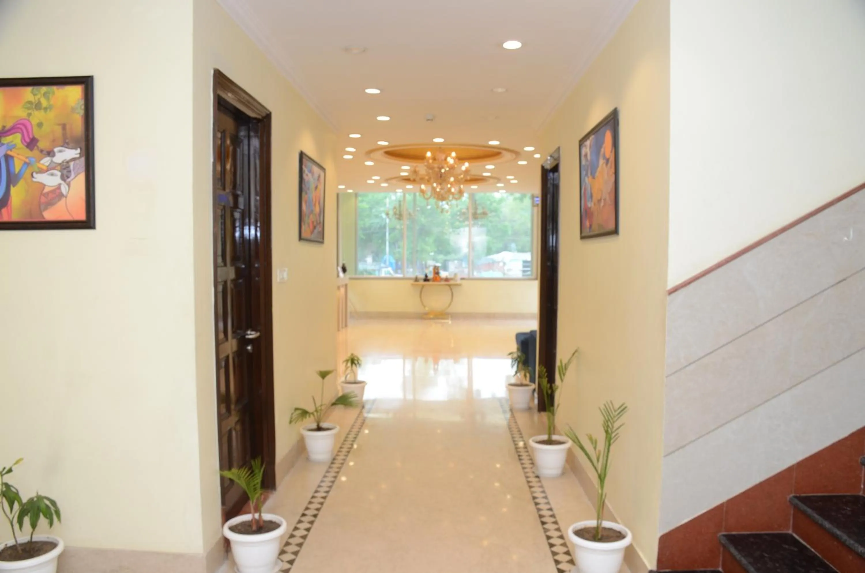 Property building in Hotel SKS Grand Palace-Vrindāvan