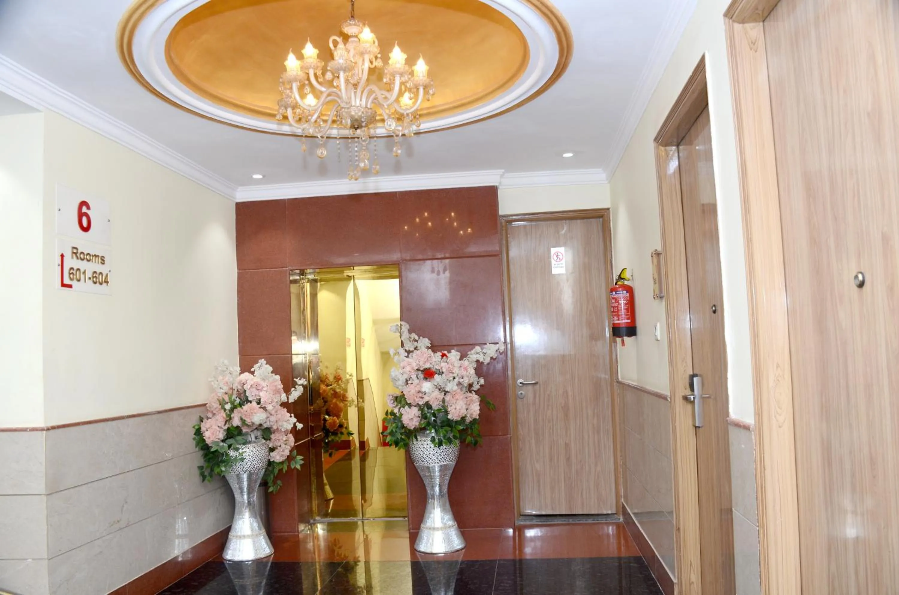 elevator in Hotel SKS Grand Palace-Vrindāvan