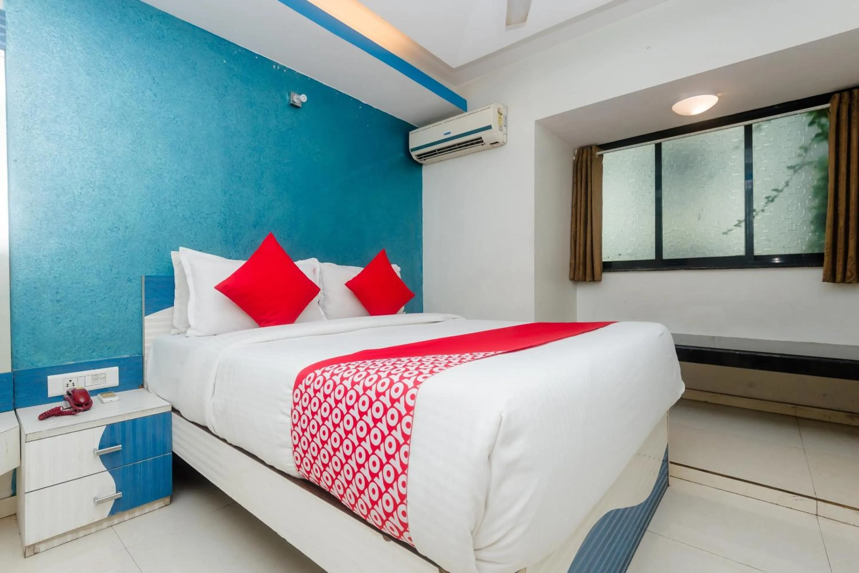 Bedroom in Collection O Grand Corp Inn