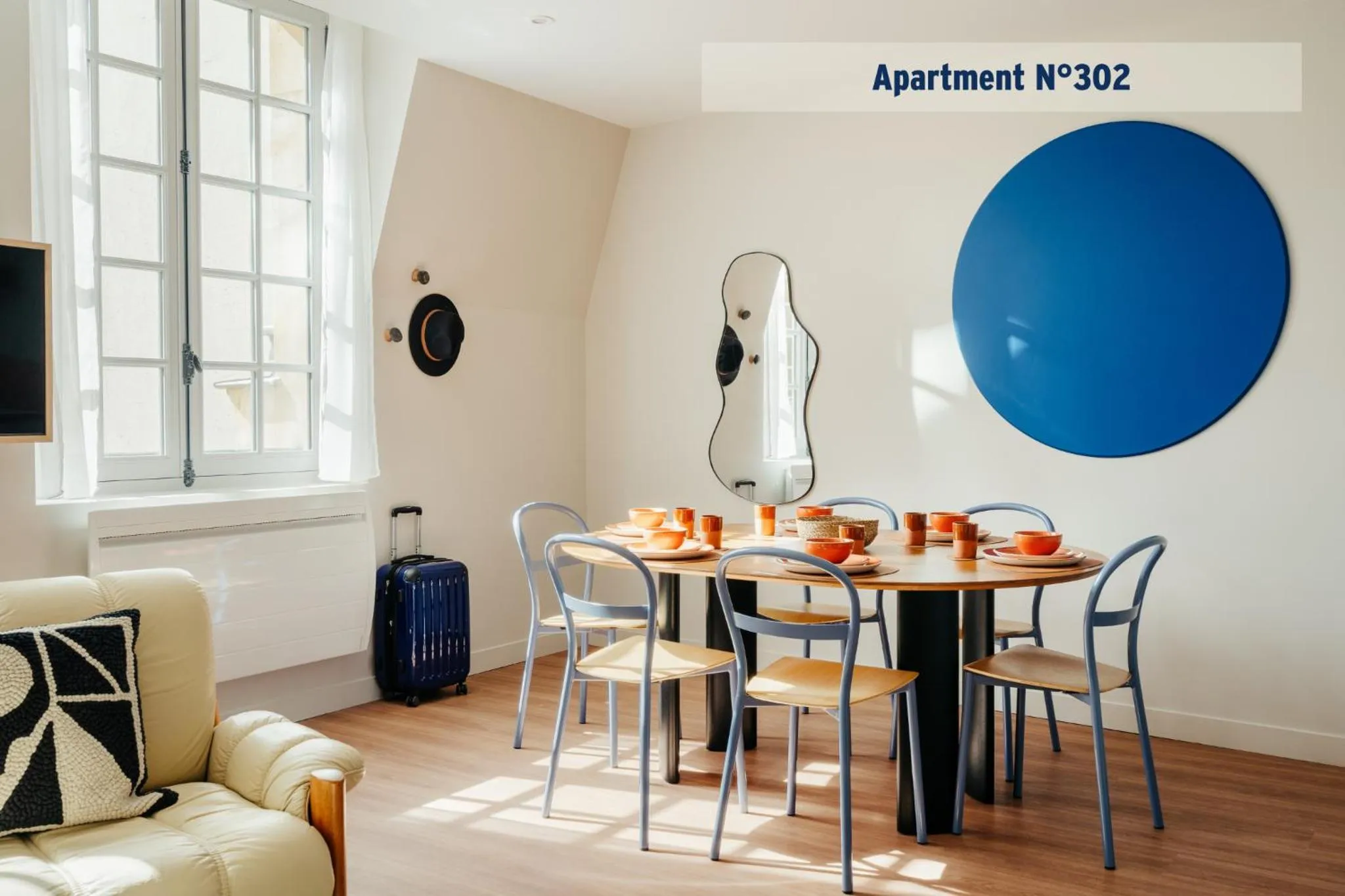 Dining area in Edgar Suites Louvre - Jour