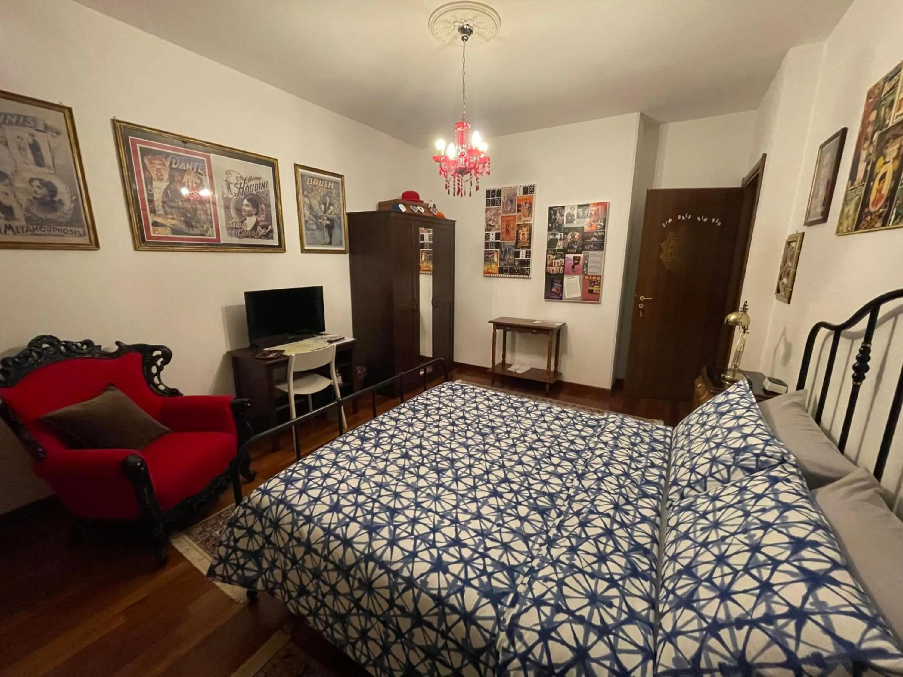 Bedroom, Bed in B&BMagicHouse