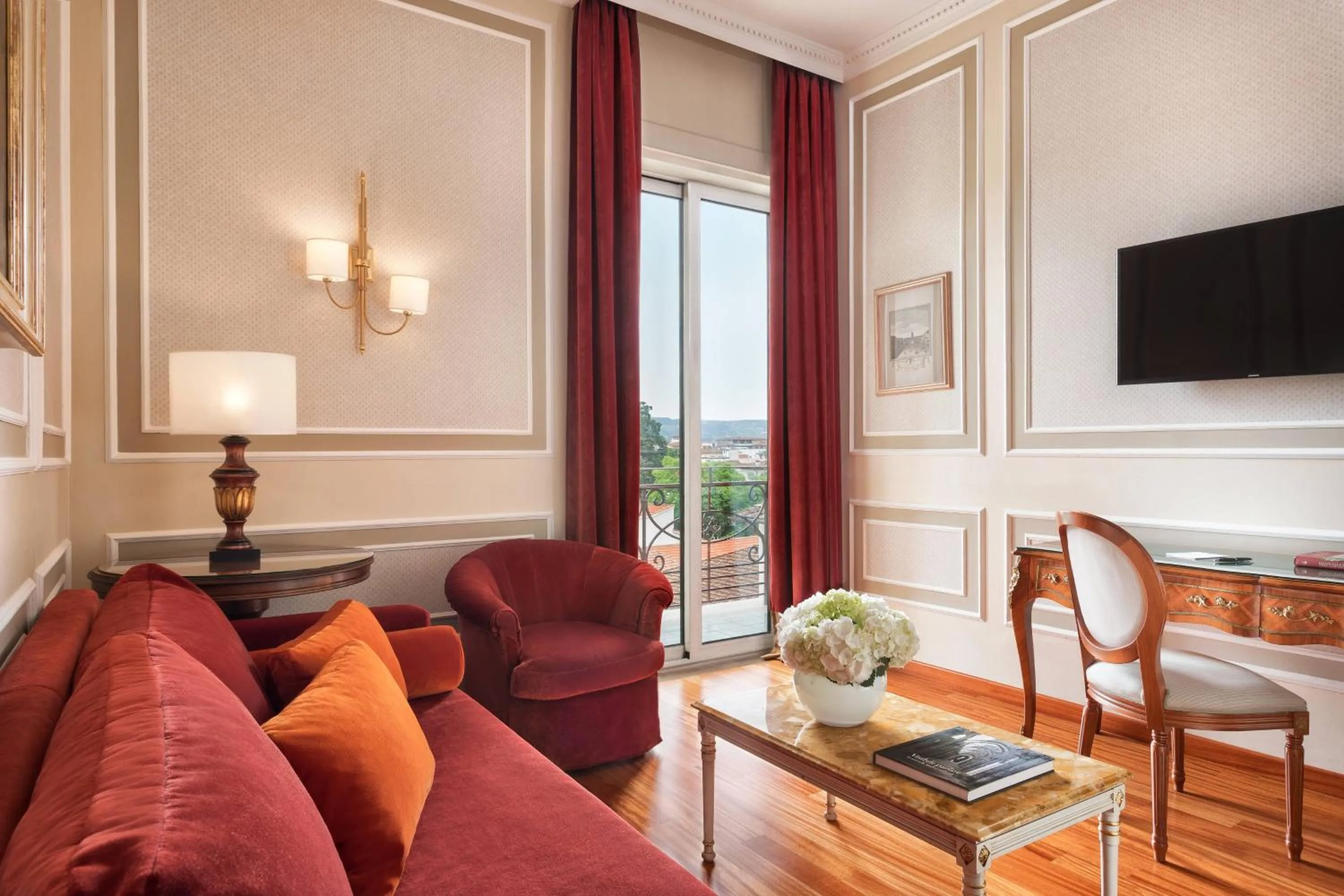 Living room in Sina Villa Medici, Autograph Collection