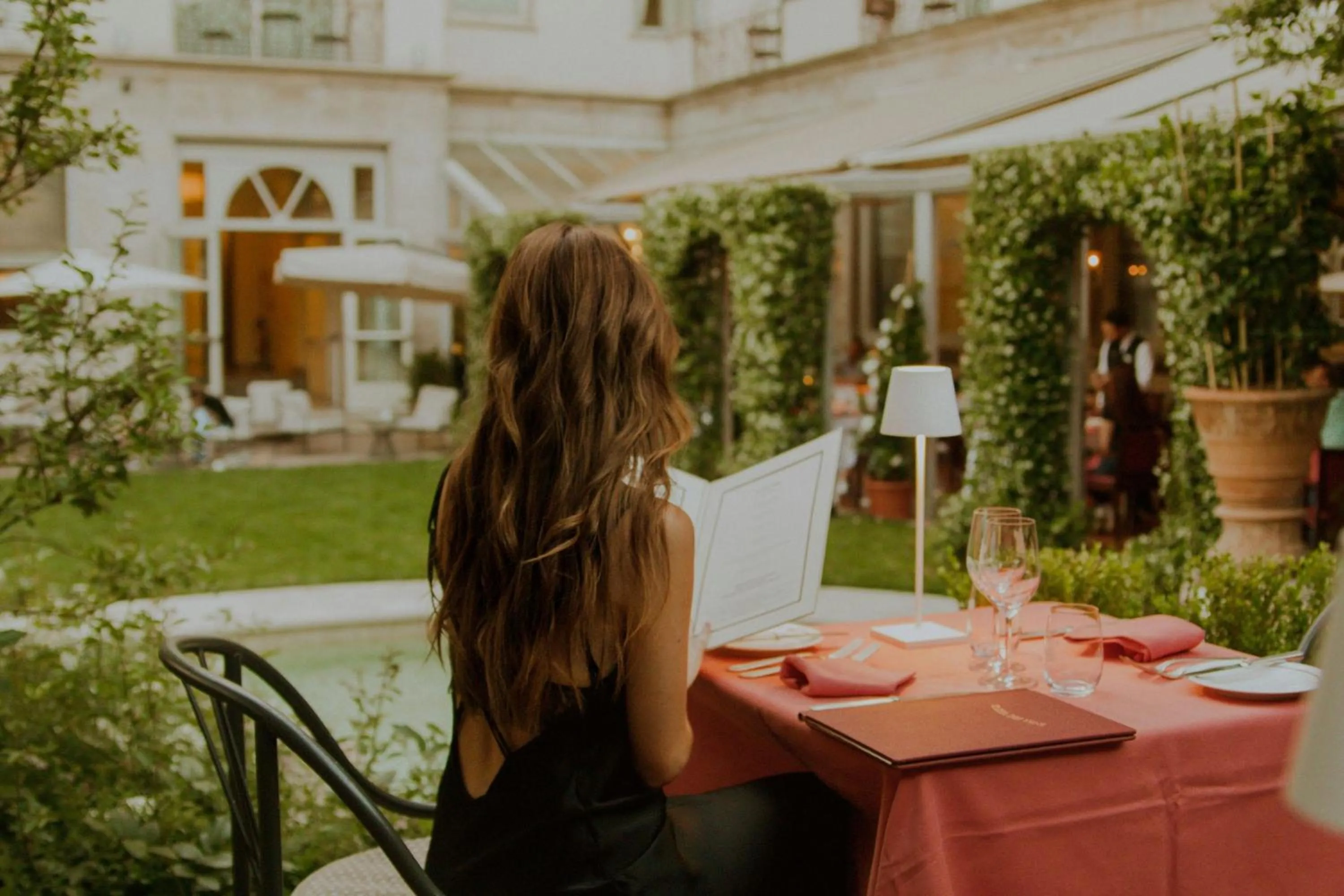 Lounge or bar in Sina Villa Medici, Autograph Collection