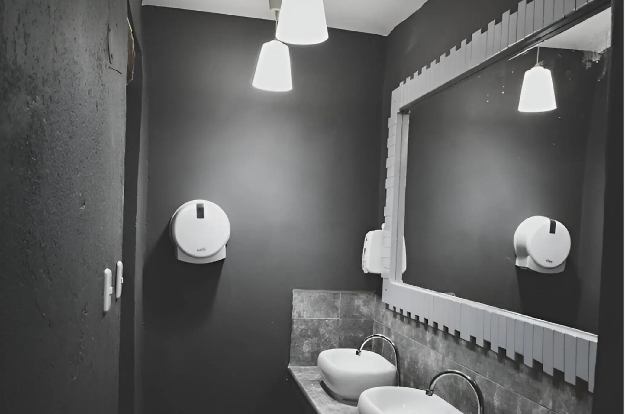 Bathroom in Seven Nights Hostel Cartagena