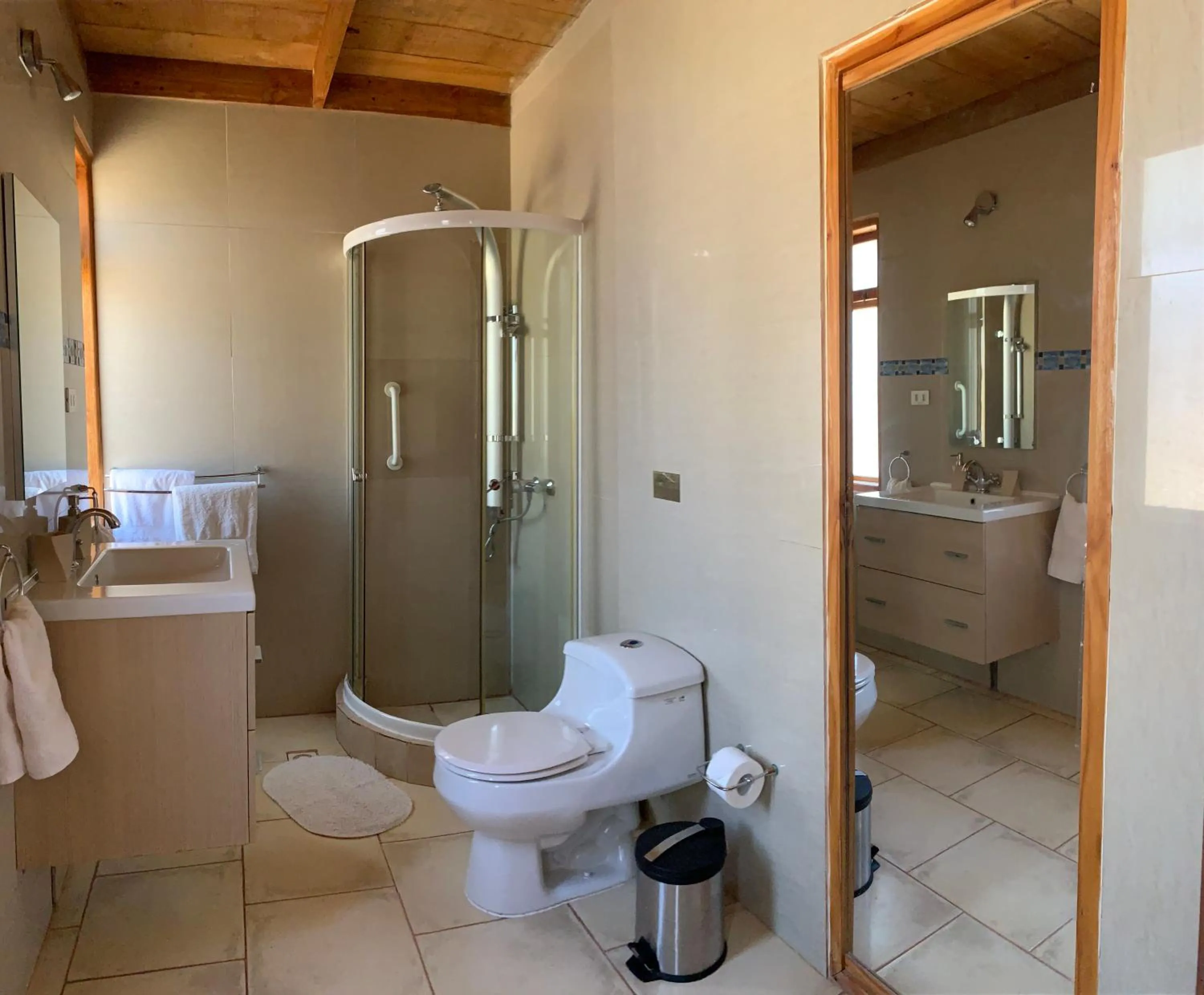 Shower in Sami Atacama