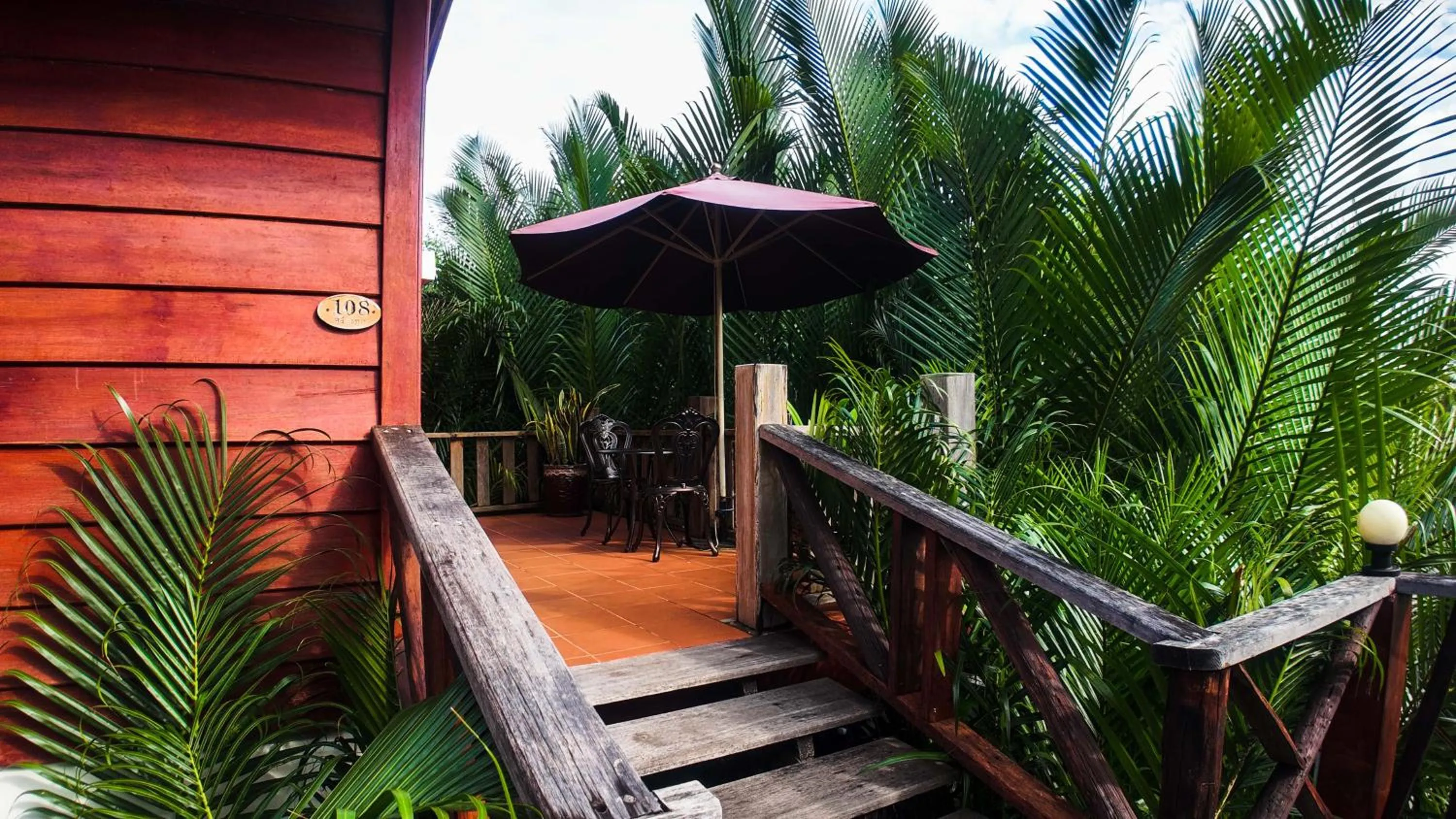 Spring in Lodge Moni Essara Kampot