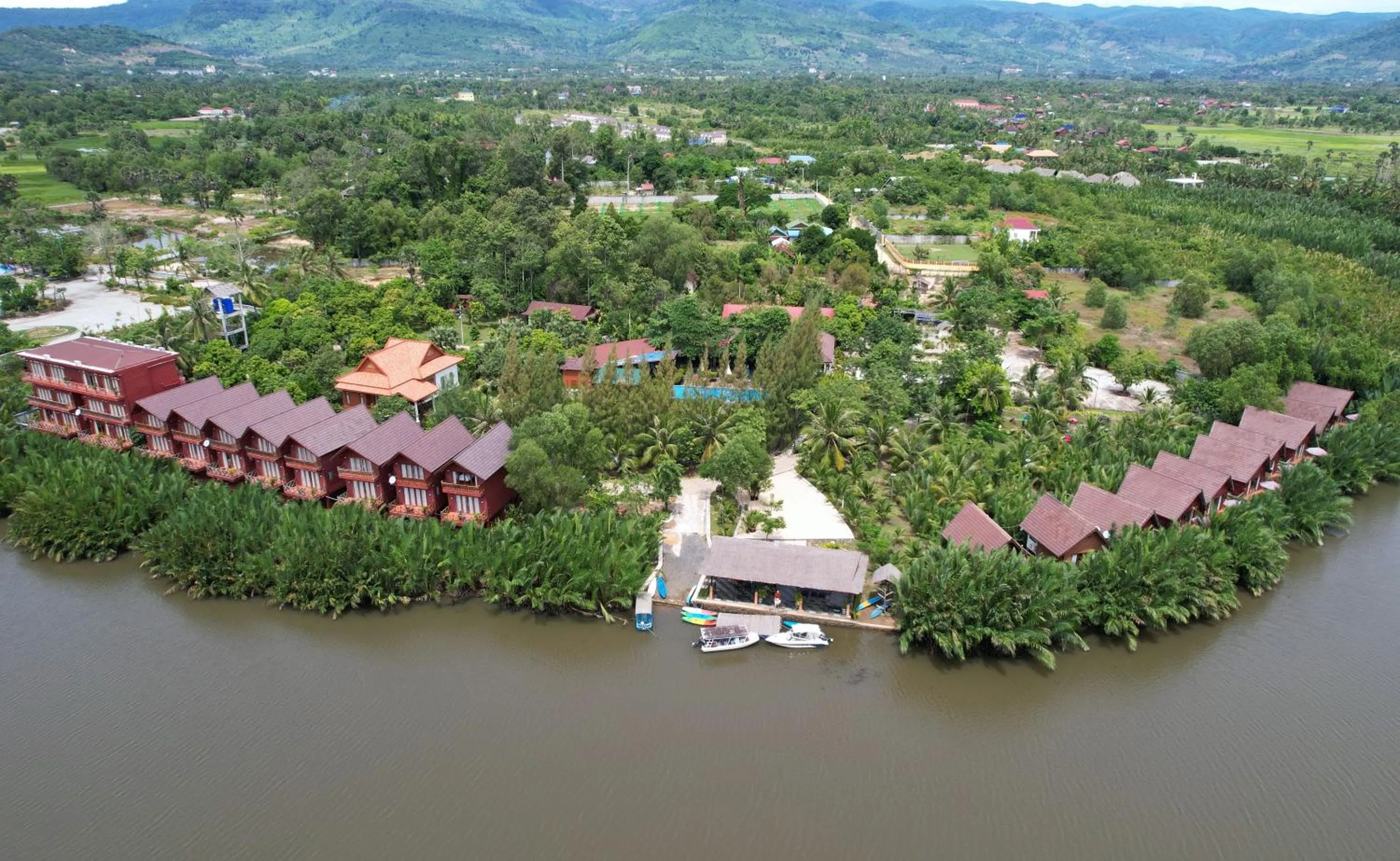 Property building in Lodge Moni Essara Kampot