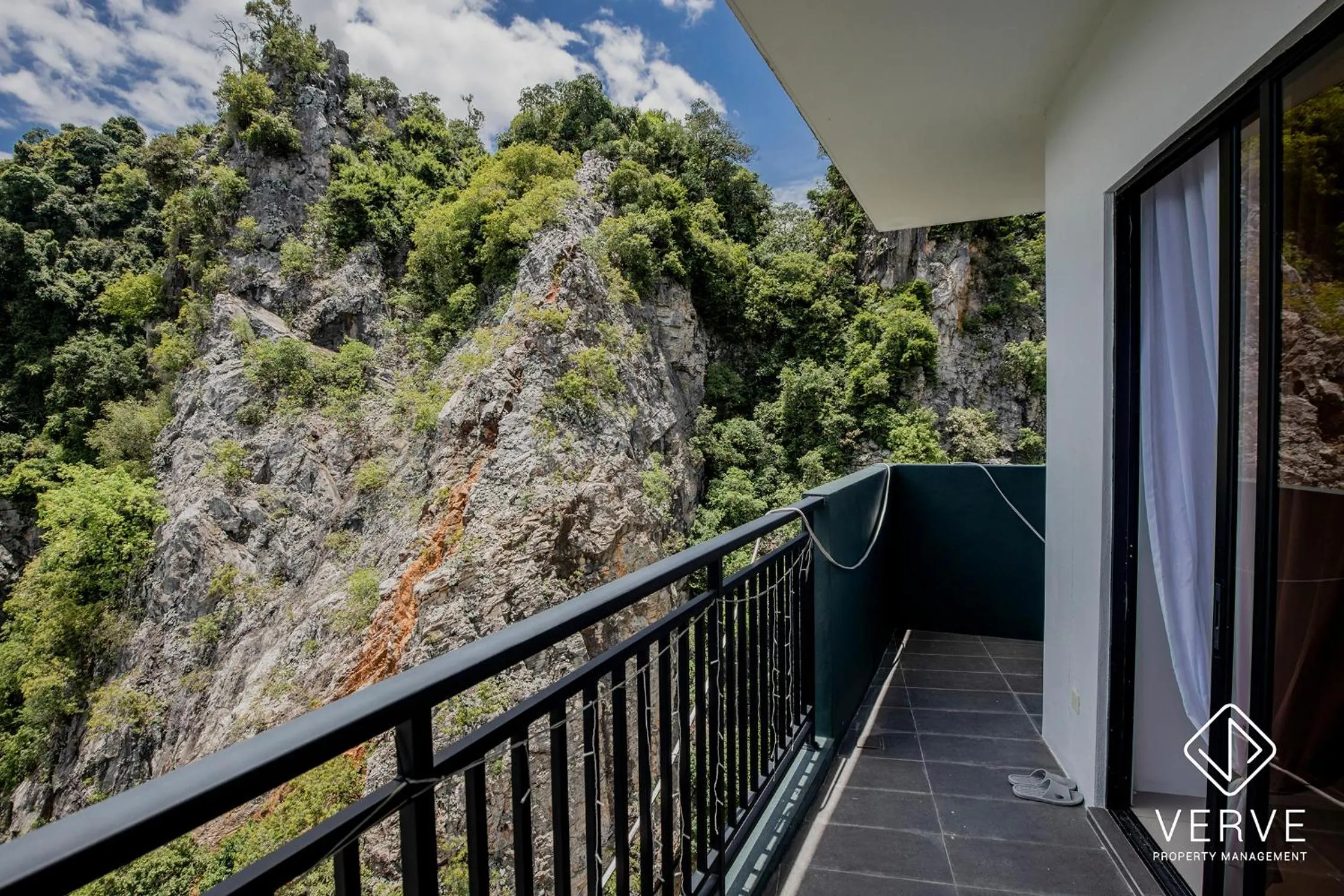 Ipoh Cove Premium Suites by Verve