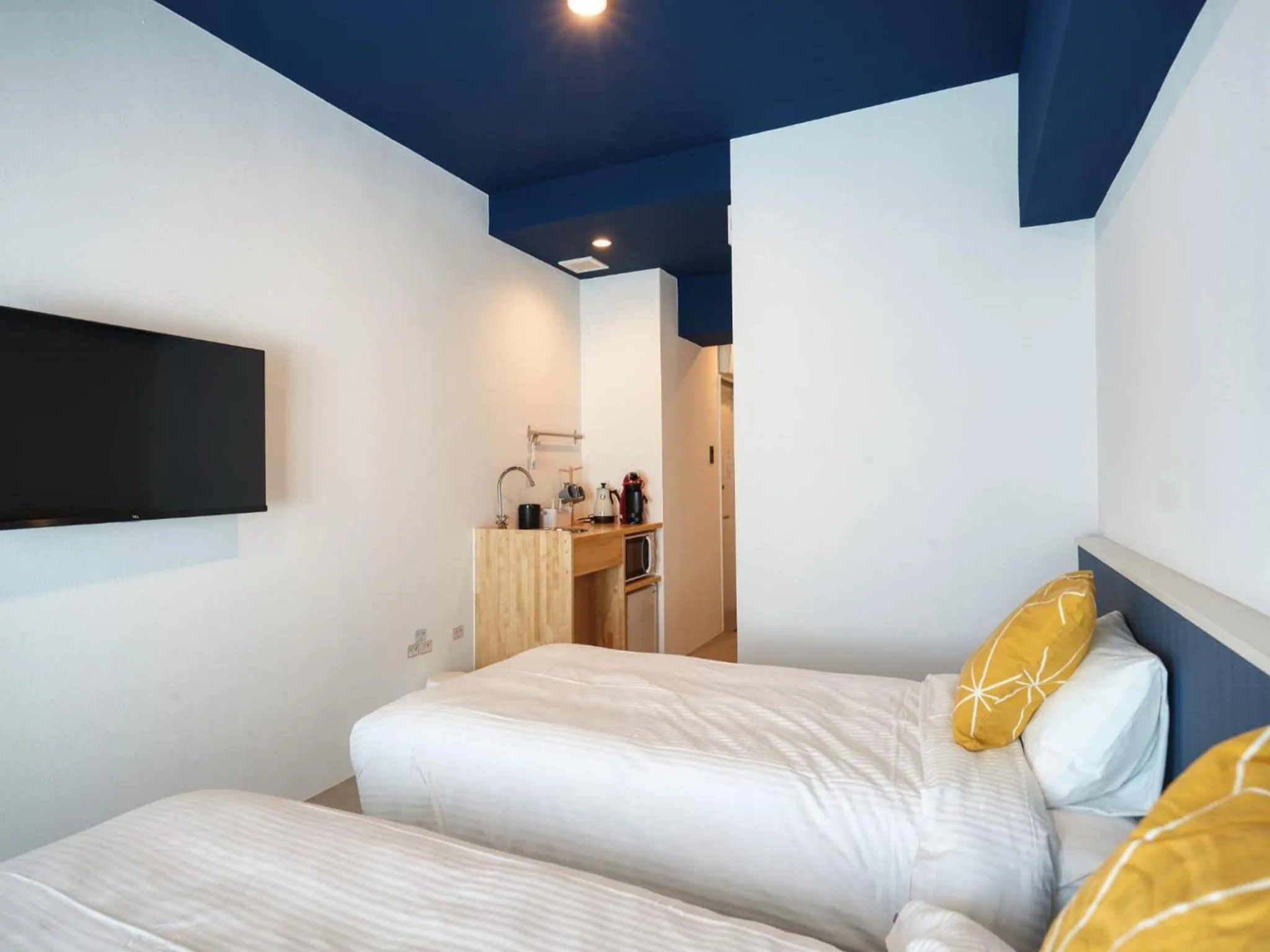 Bed in Glory island okinawa SOBE