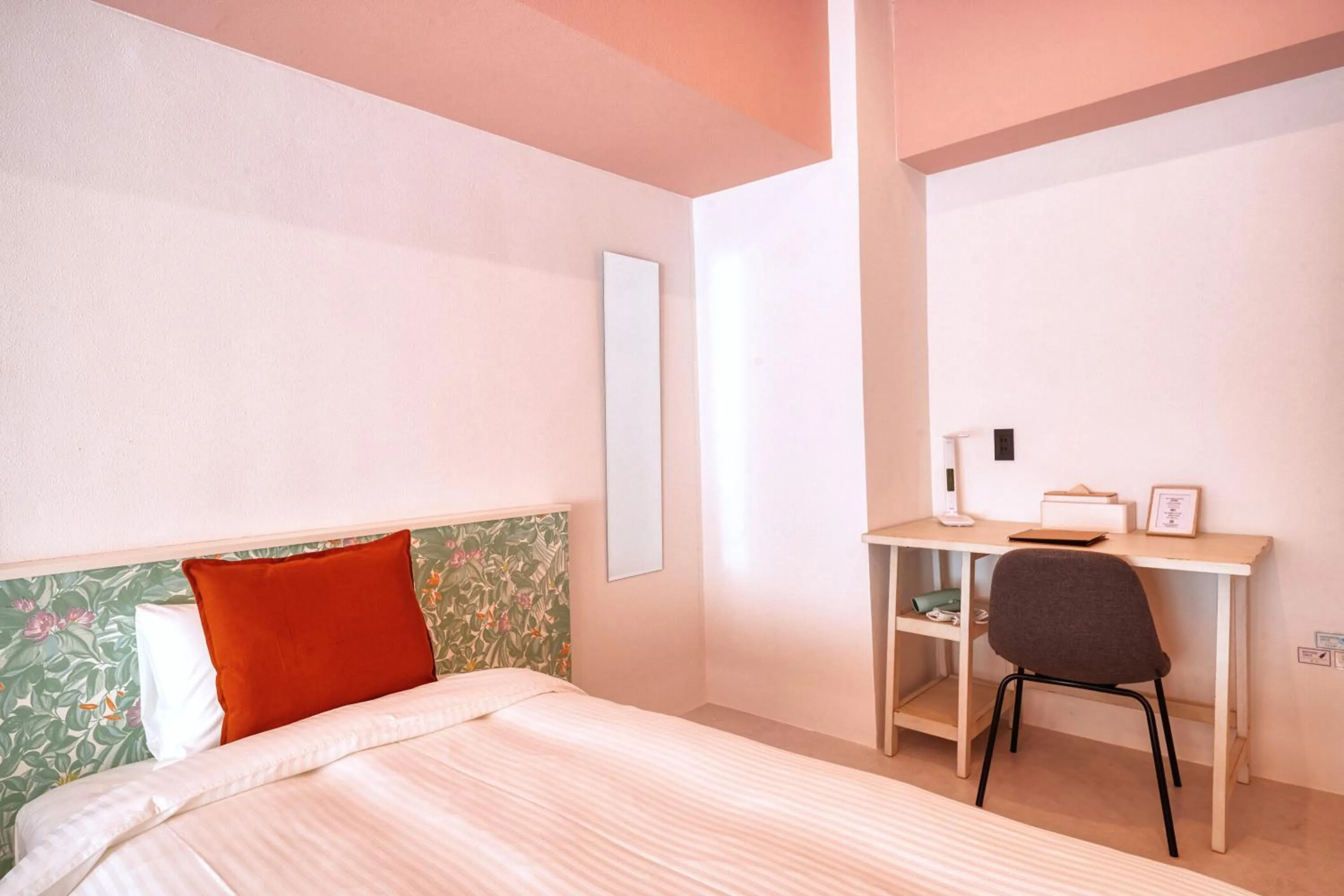 Bed in Glory island okinawa SOBE