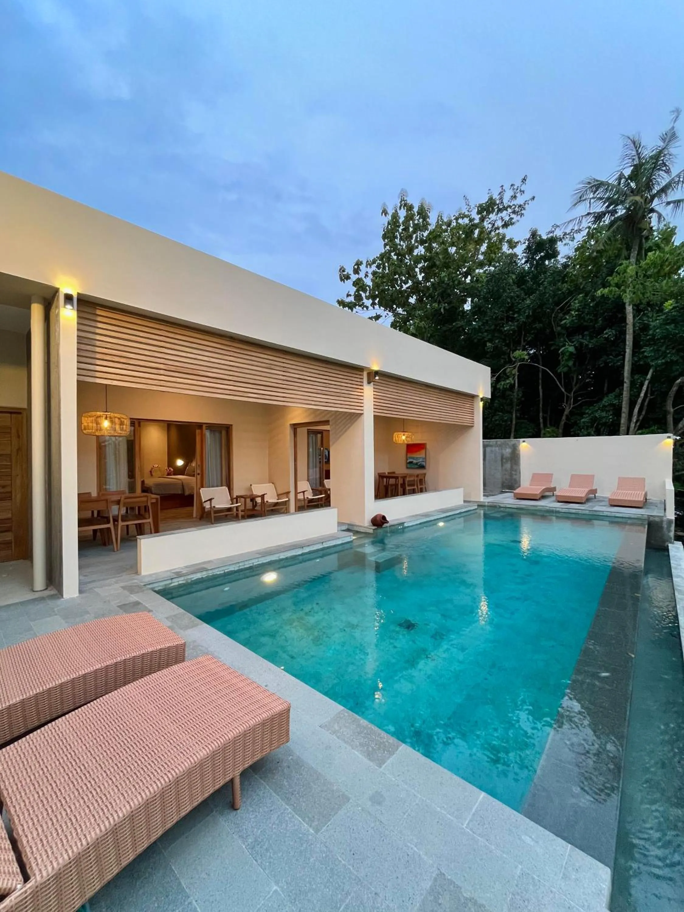 Swimming pool in boutique villa jogja senang