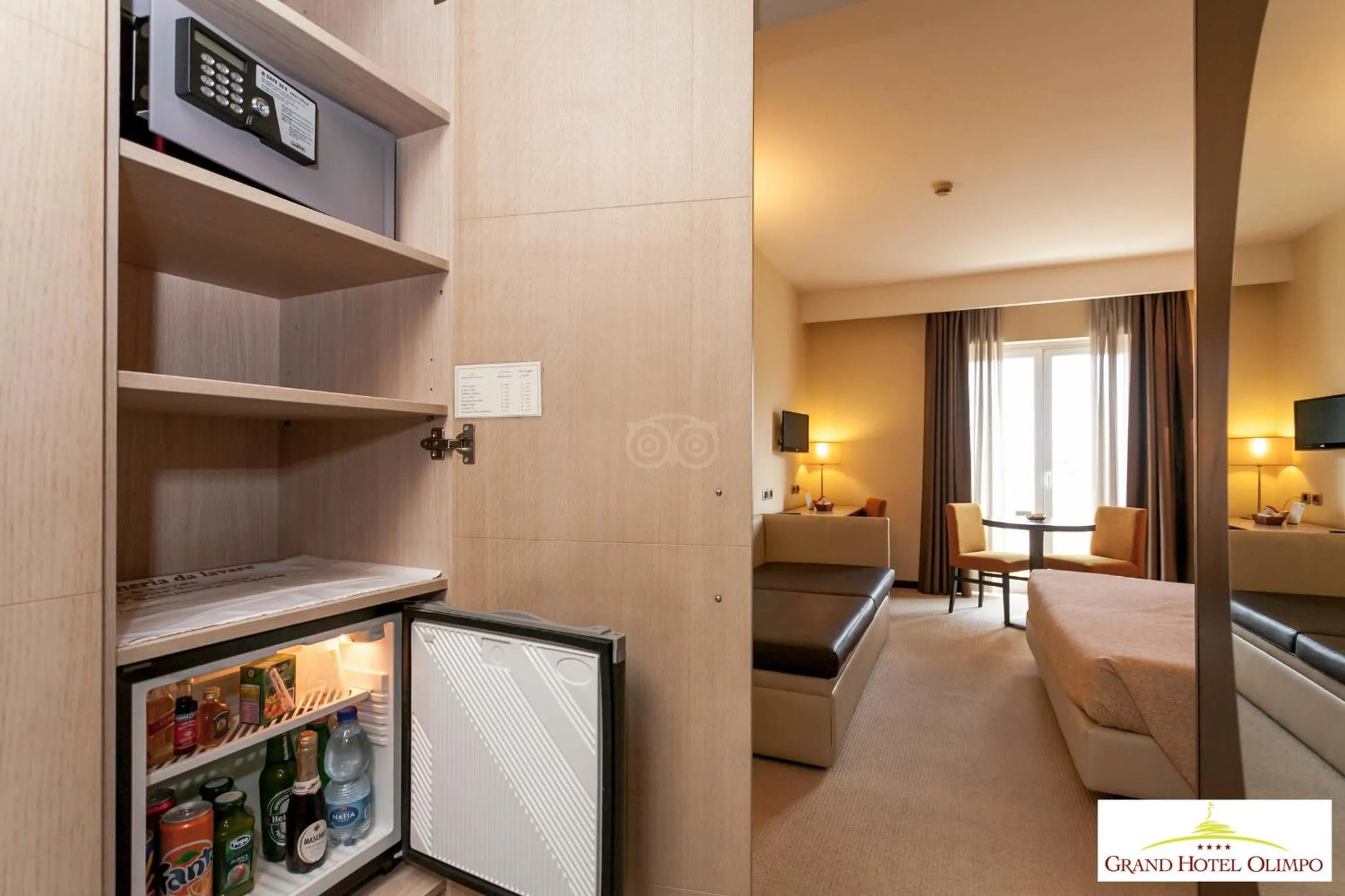 Photo of the whole room in Grand Hotel Olimpo