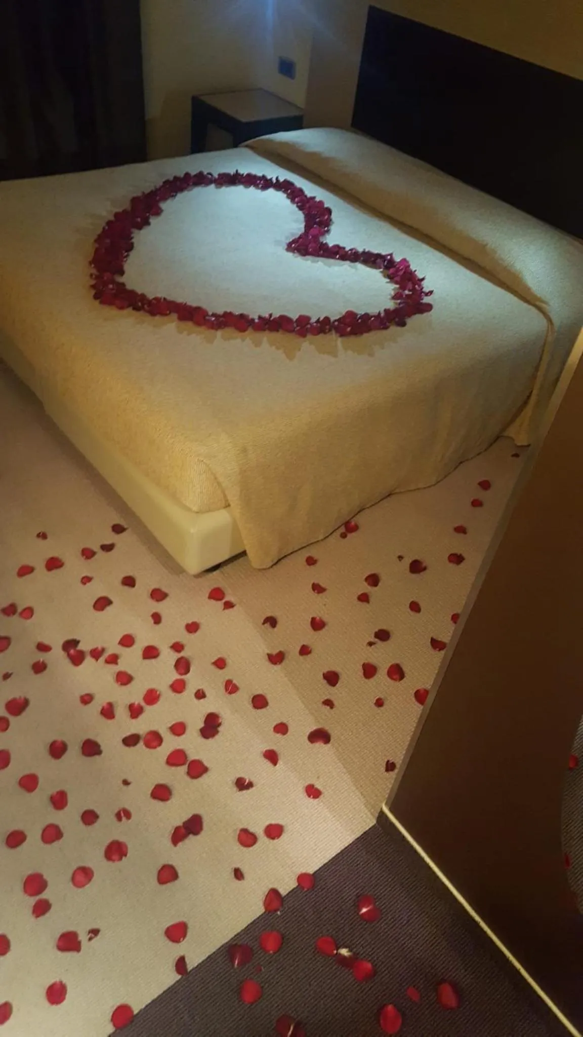 Bedroom, Bed in Grand Hotel Olimpo