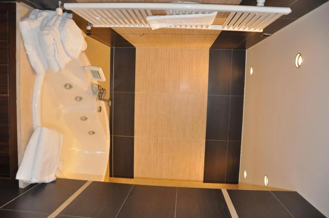 Bathroom in Grand Hotel Olimpo