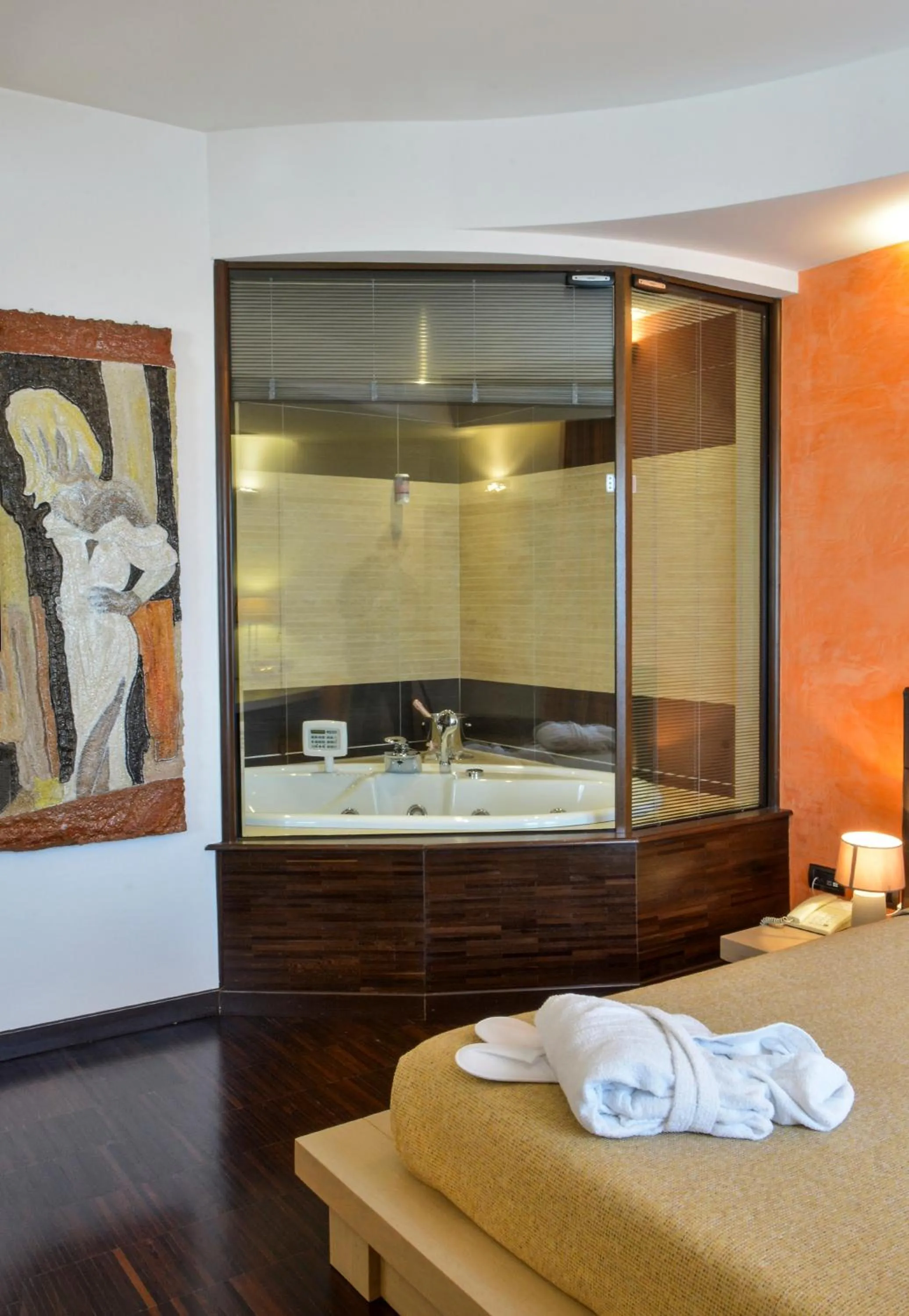 Bathroom, Bed in Grand Hotel Olimpo