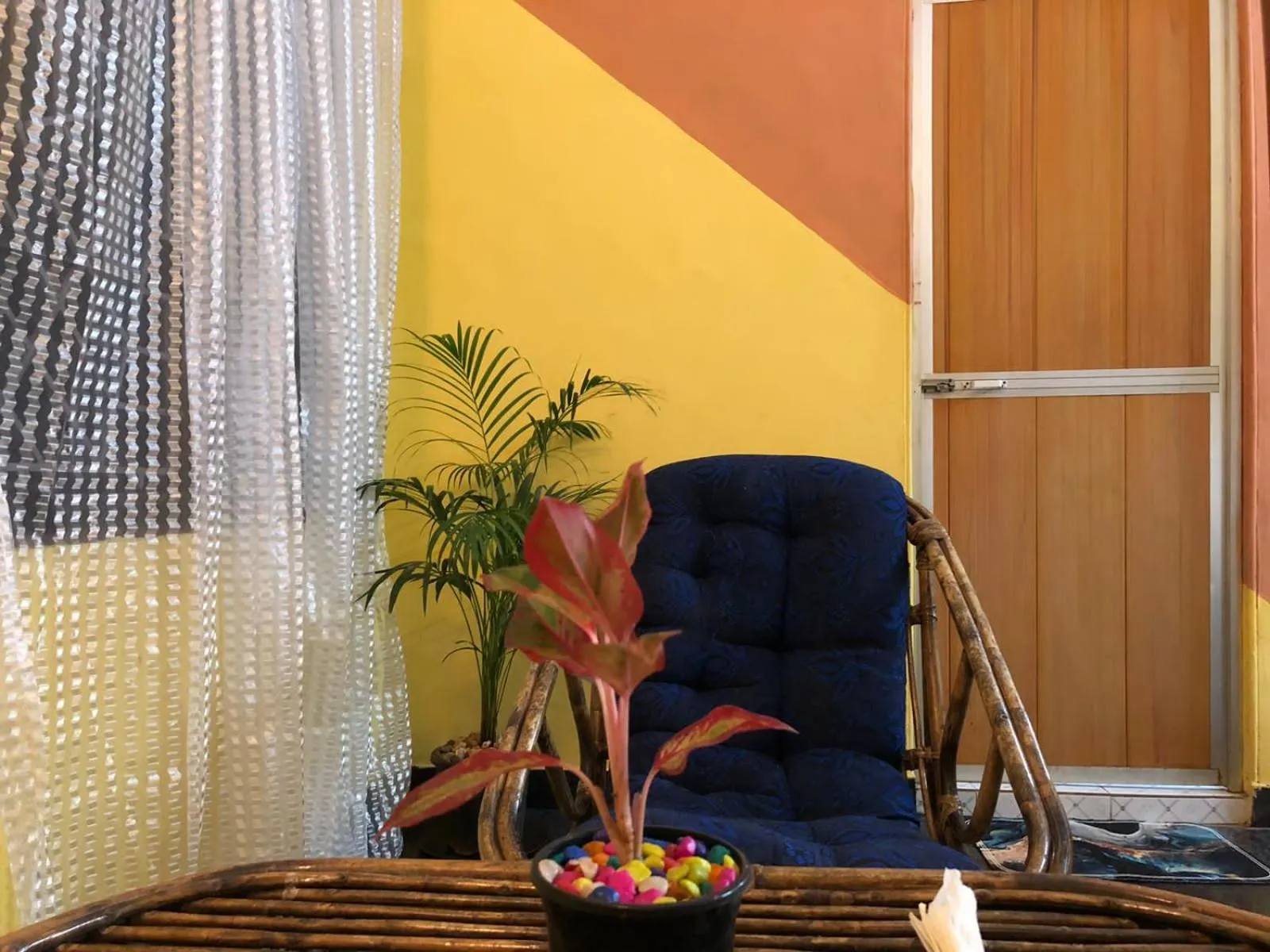 Living room in Nature Inn Cottages