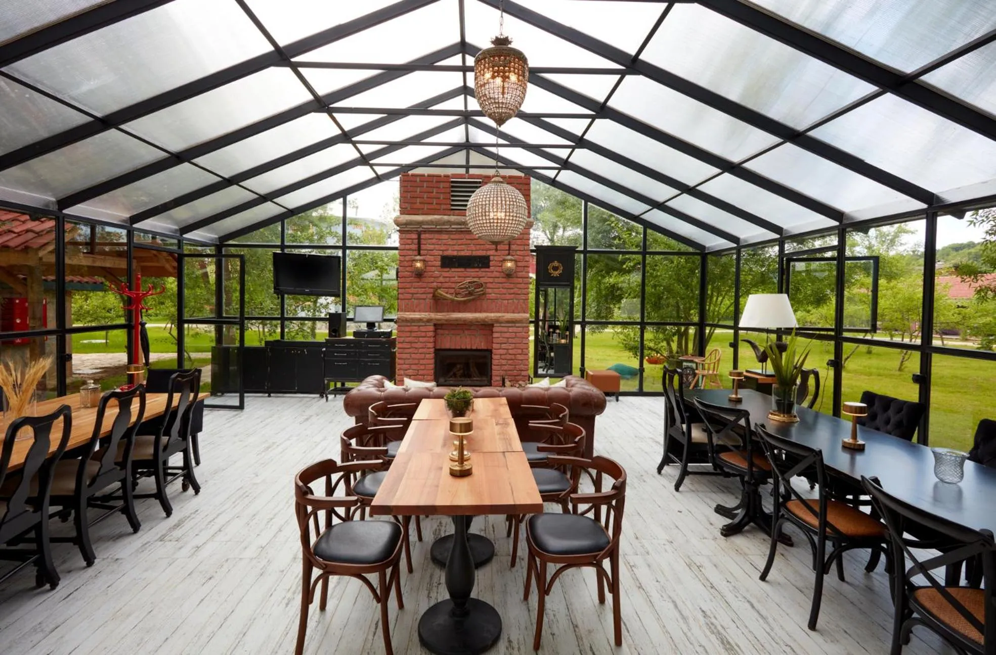 Meeting/conference room in Dachas Cove Hotel