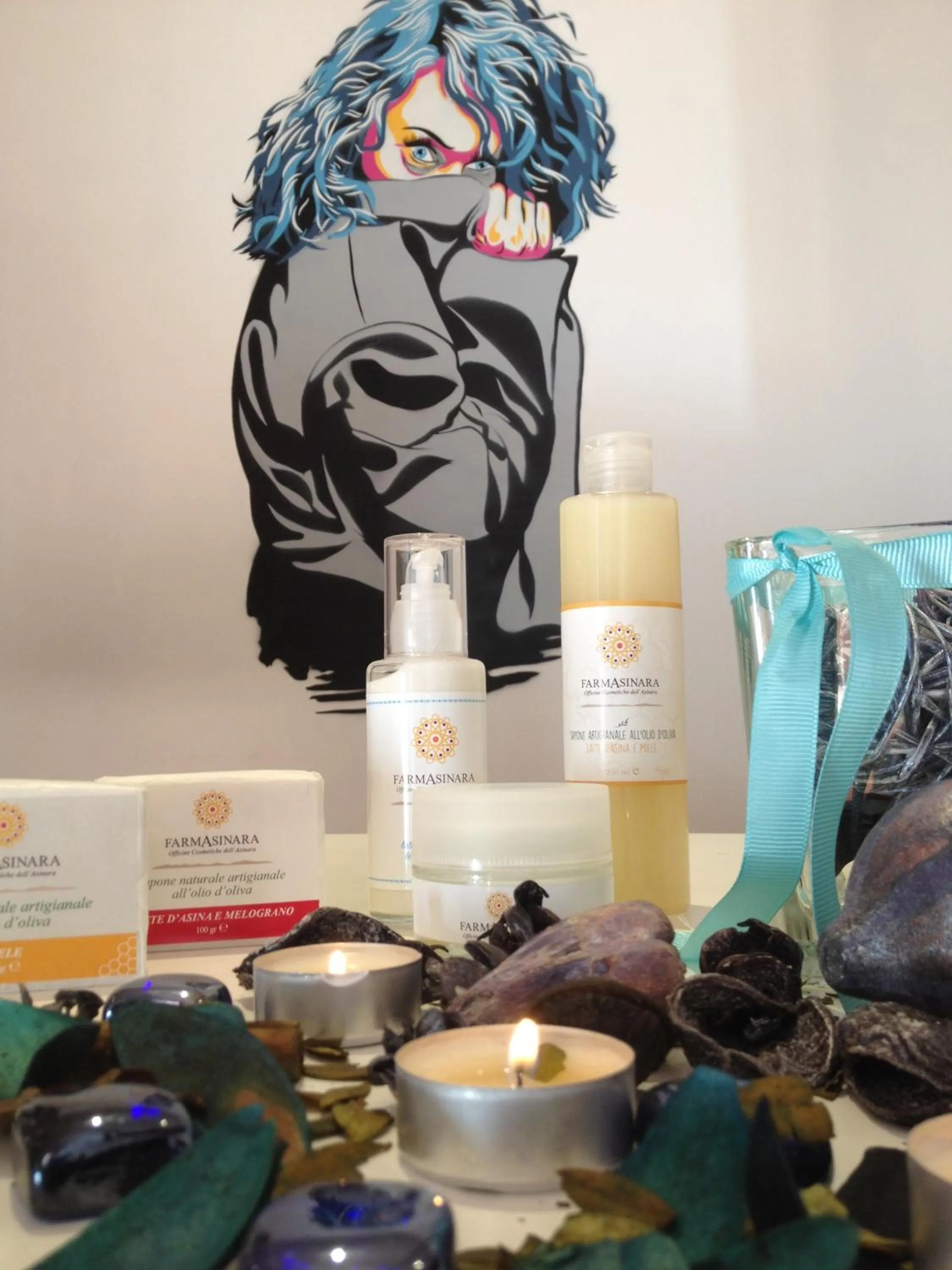 Decorative detail in Cala Rosa Club Hotel