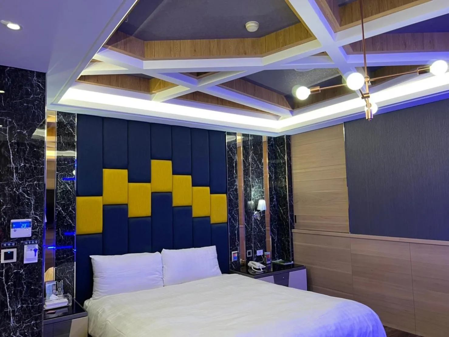 Bed in Langkei Motel