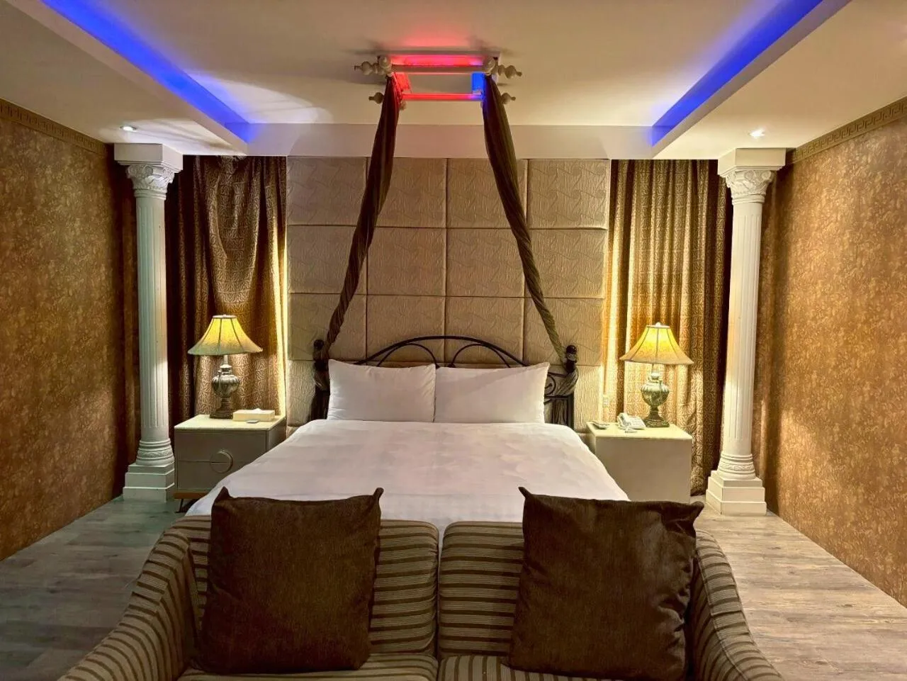 Bed in Langkei Motel