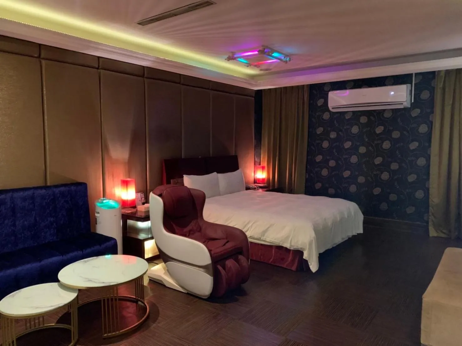 Bed in Langkei Motel