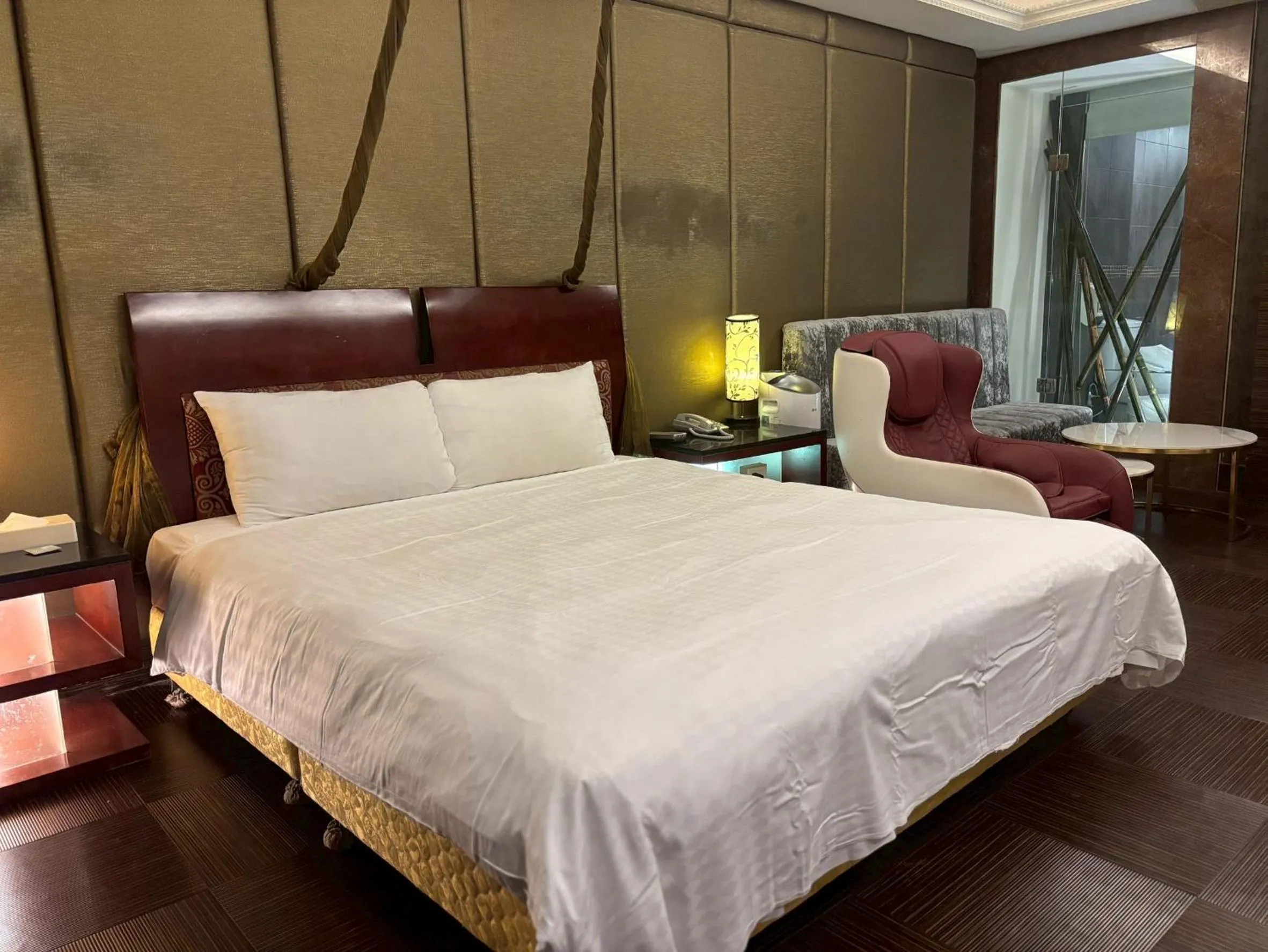 Bed in Langkei Motel