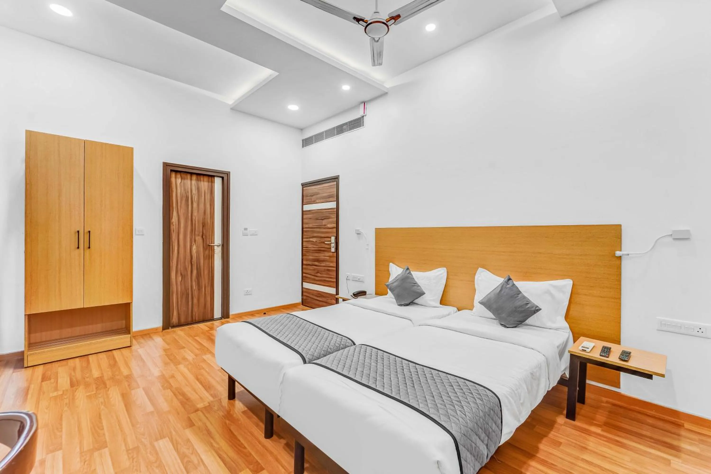 Bed in UPAR Hotels - T Nagar
