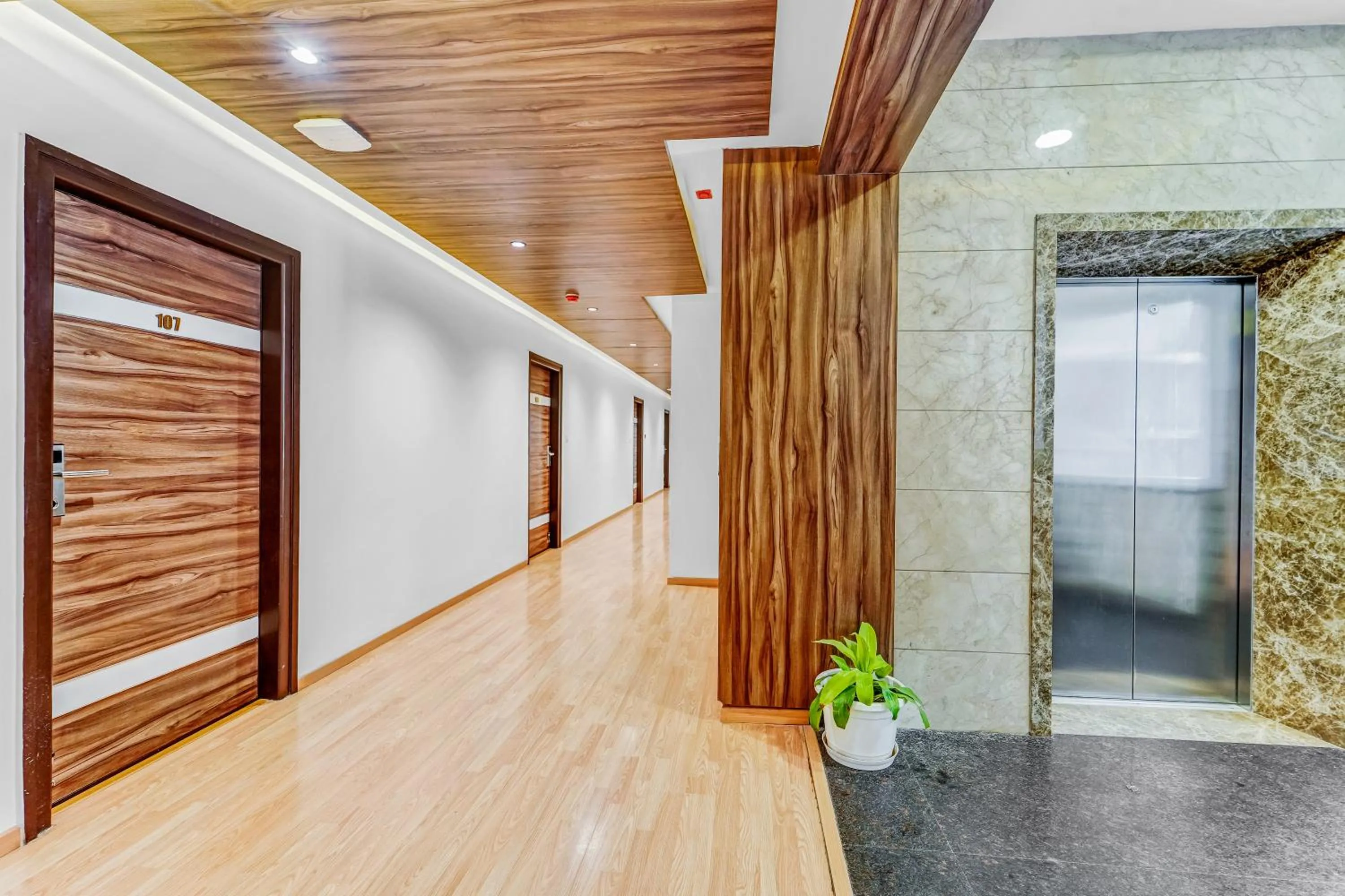 Property building in UPAR Hotels - T Nagar