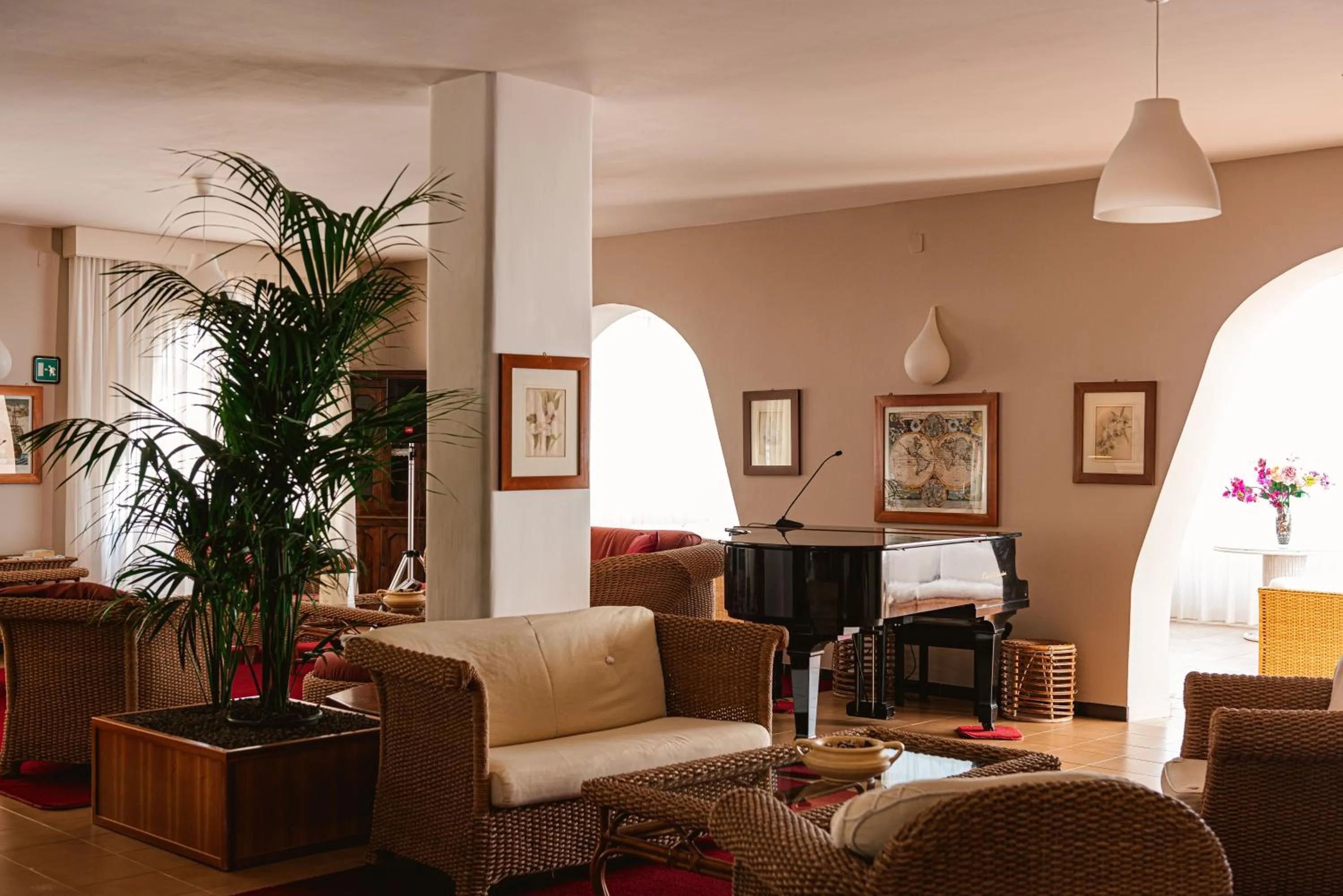 Lobby or reception in Hotel Degli Aranci