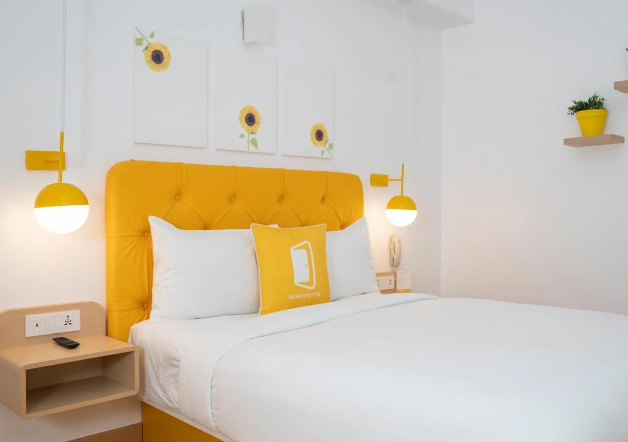 Bedroom, Bed in Bloom Hotel - Brookefield