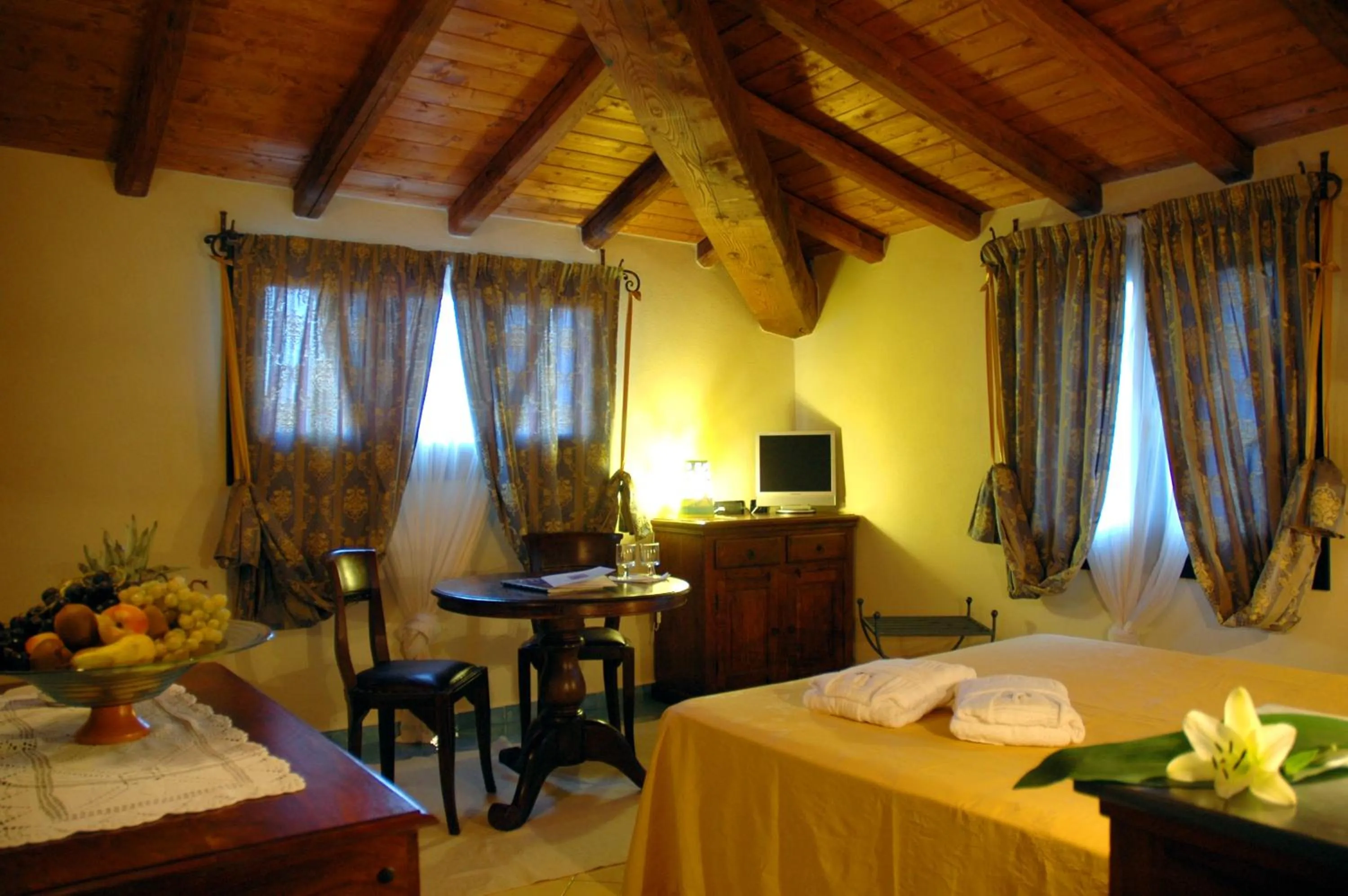 Bedroom, Bed in Hotel Su Lithu