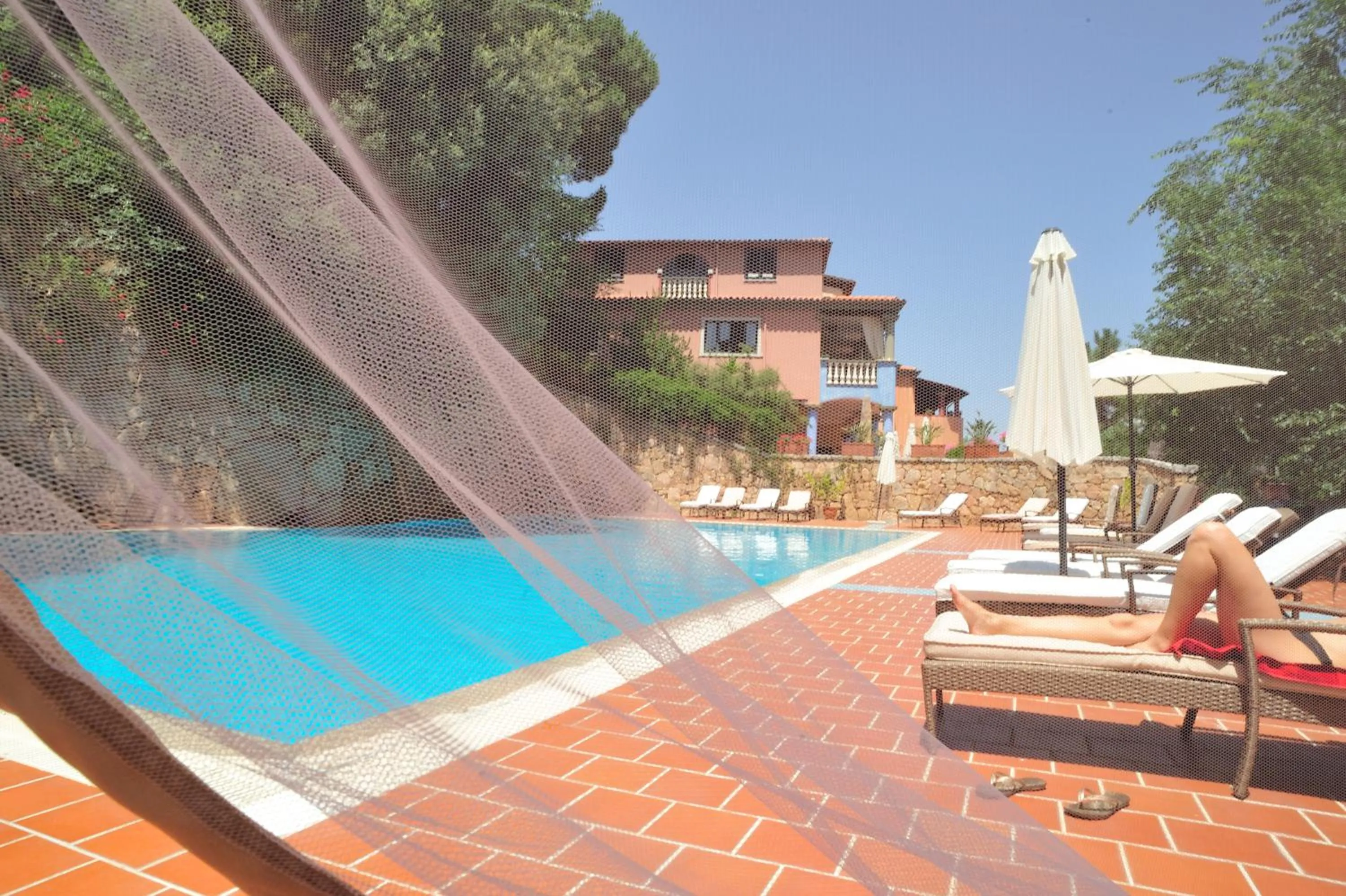 Swimming pool in Hotel Su Lithu