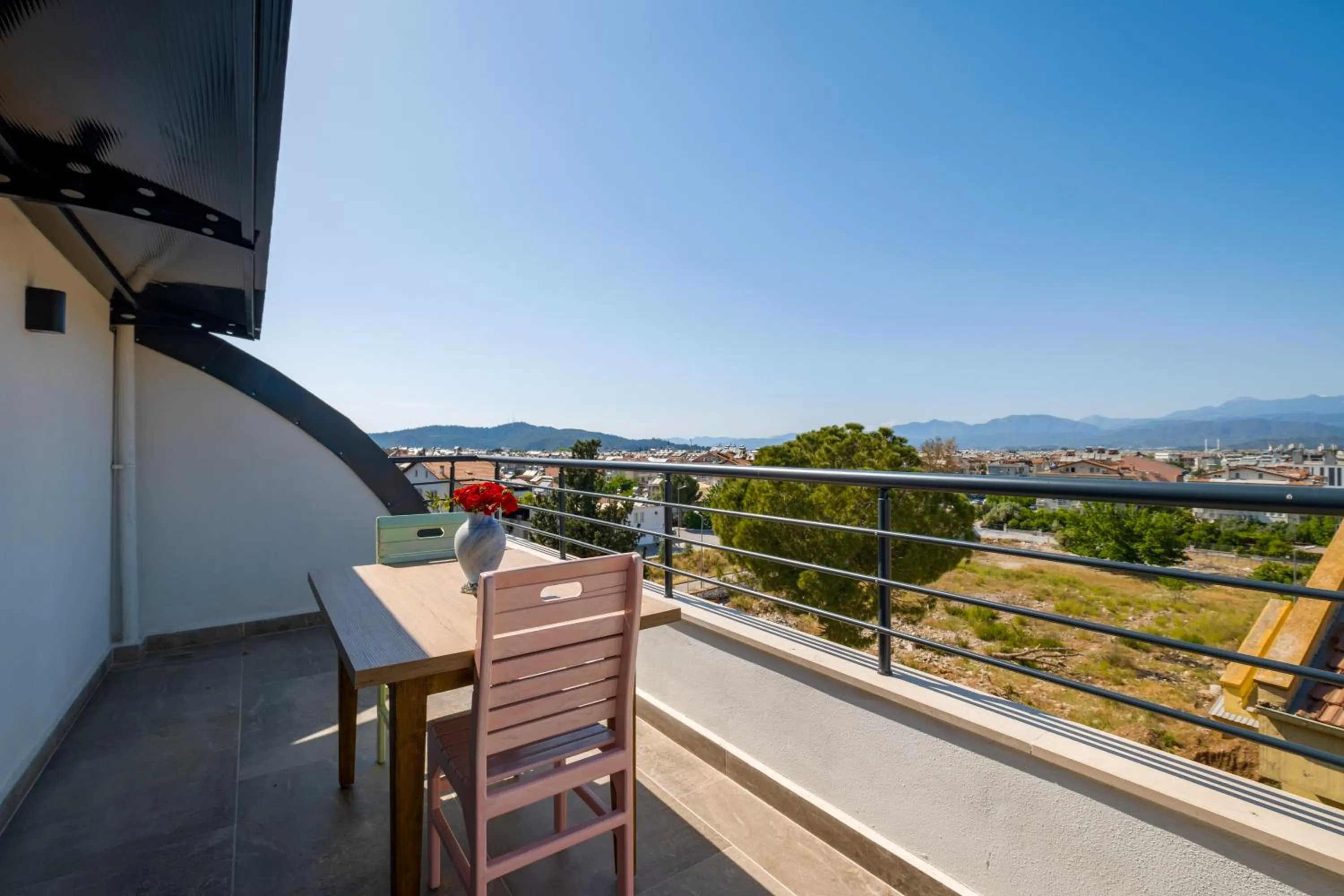 Balcony/Terrace in Tanrise City House