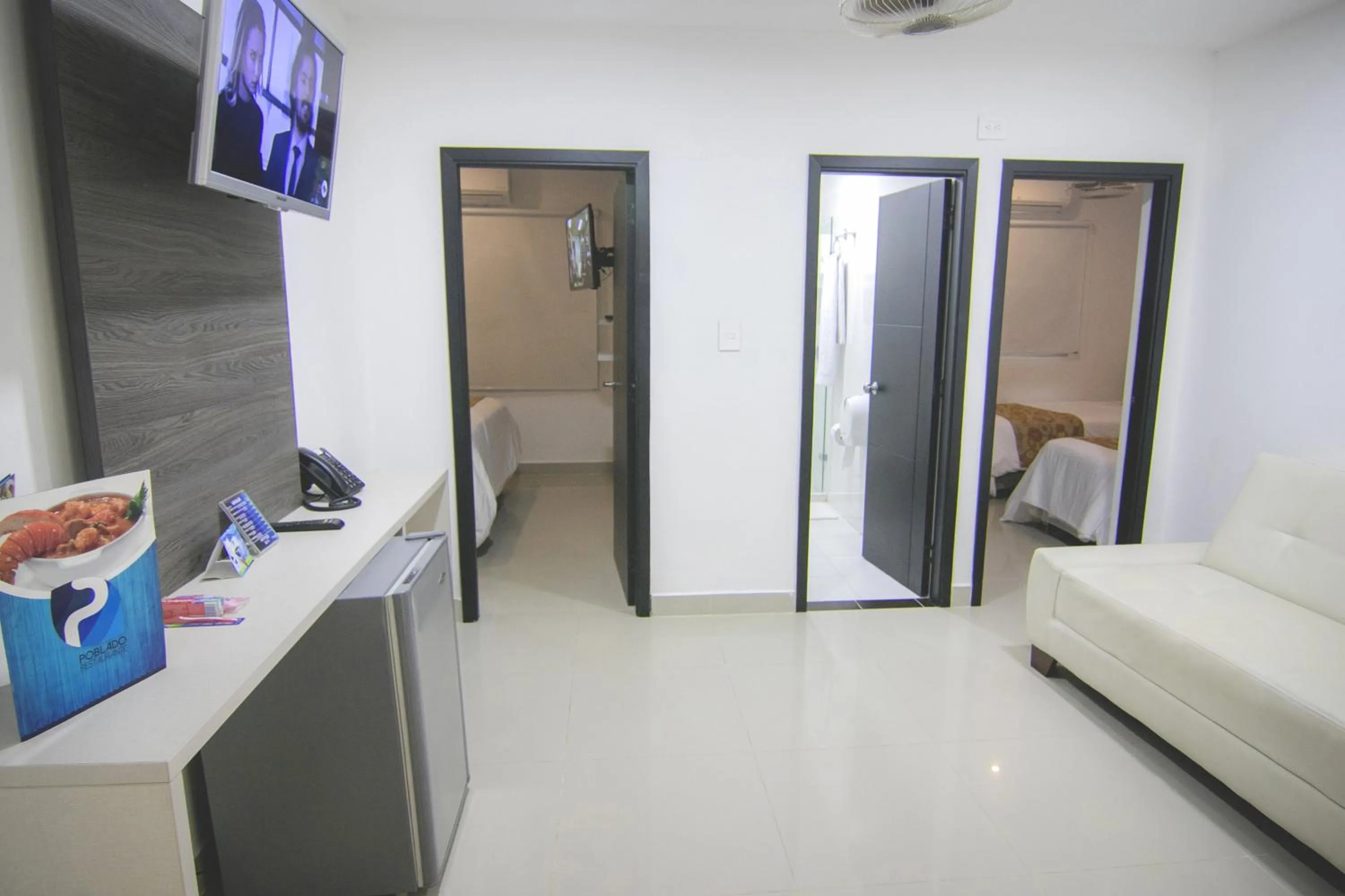 Photo of the whole room, Bed in Hotel Poblado Coveñas