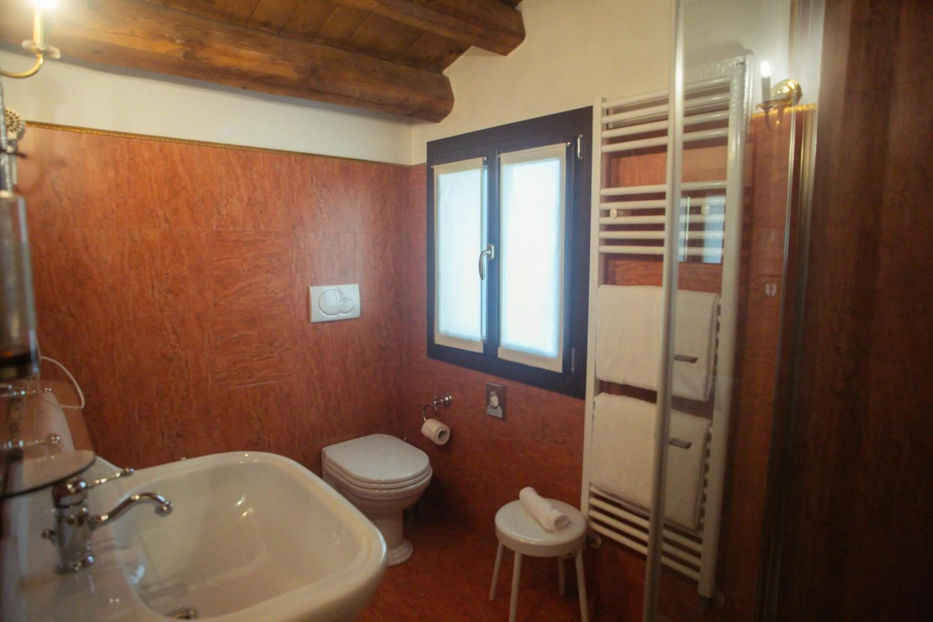 Toilet in Villa Gasparini