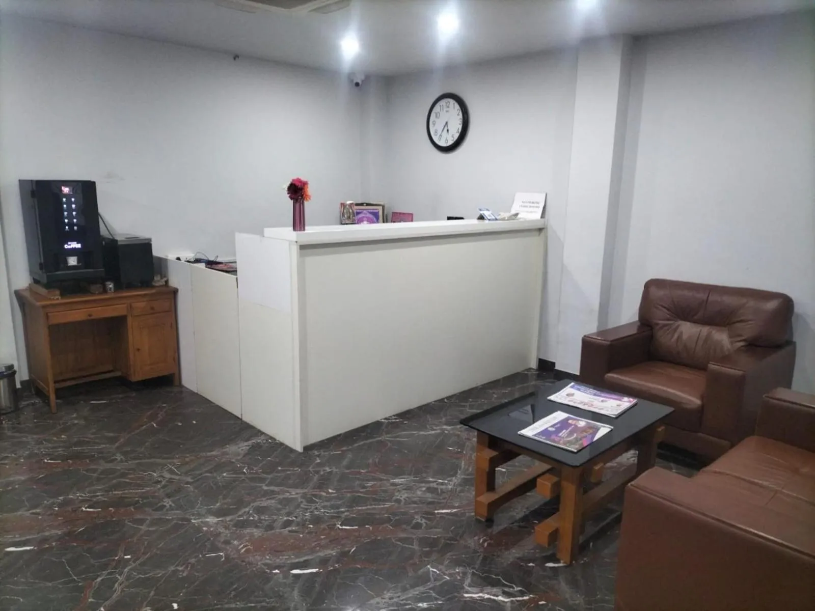 Lobby or reception in Moshisnest Madurai