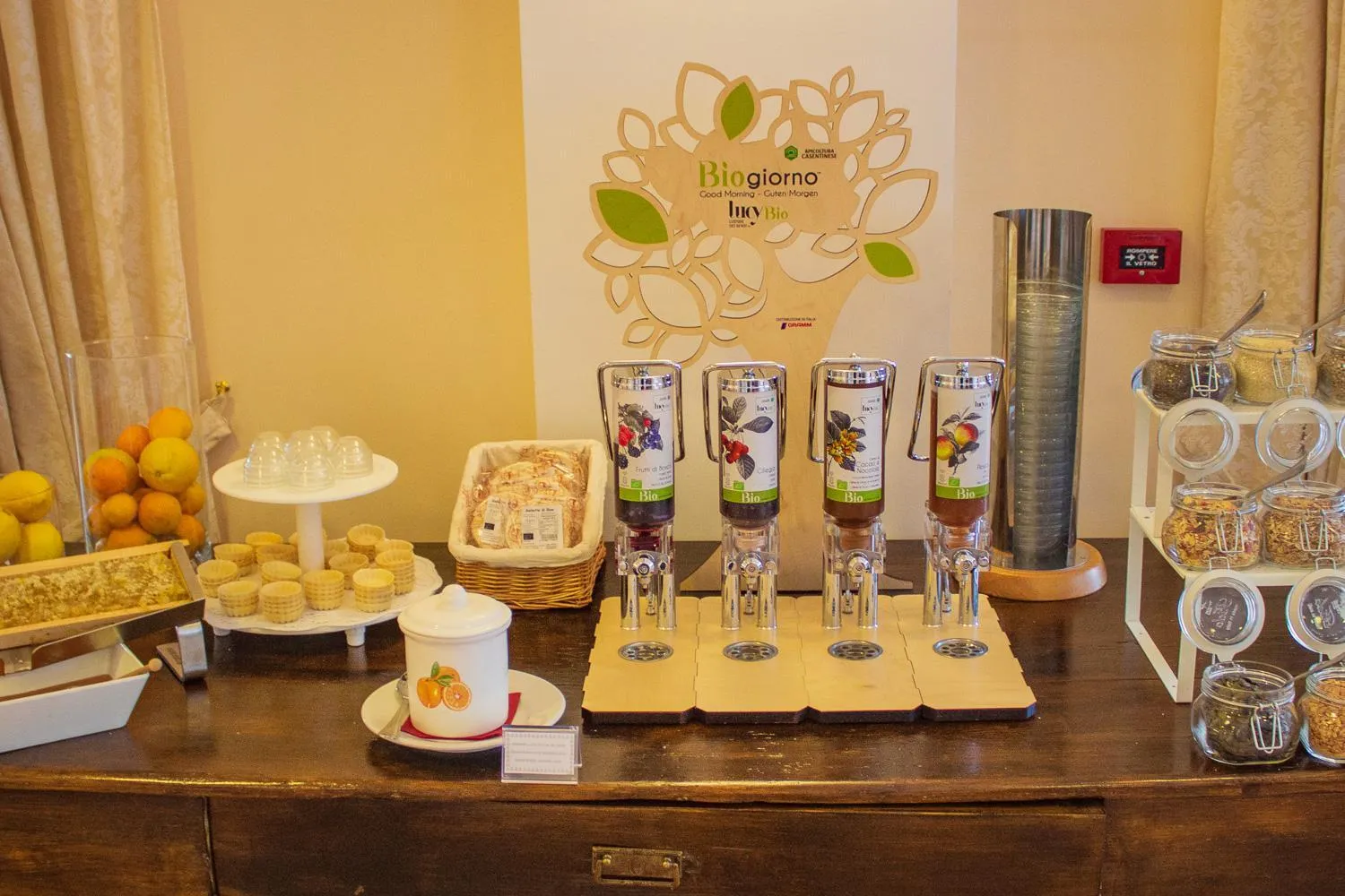 Food and drinks in Best Western Hotel La Conchiglia