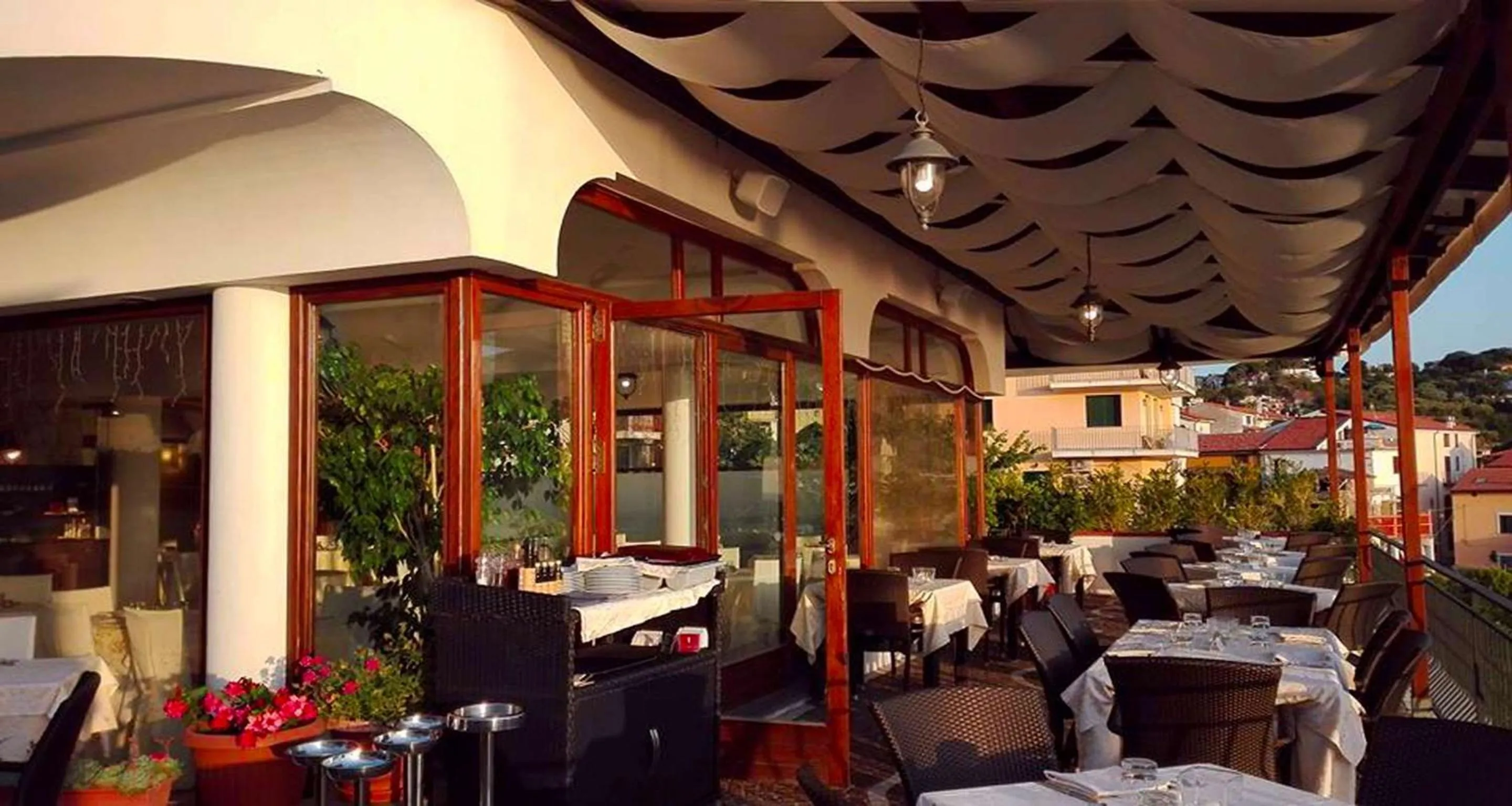 Restaurant/places to eat in Best Western Hotel La Conchiglia