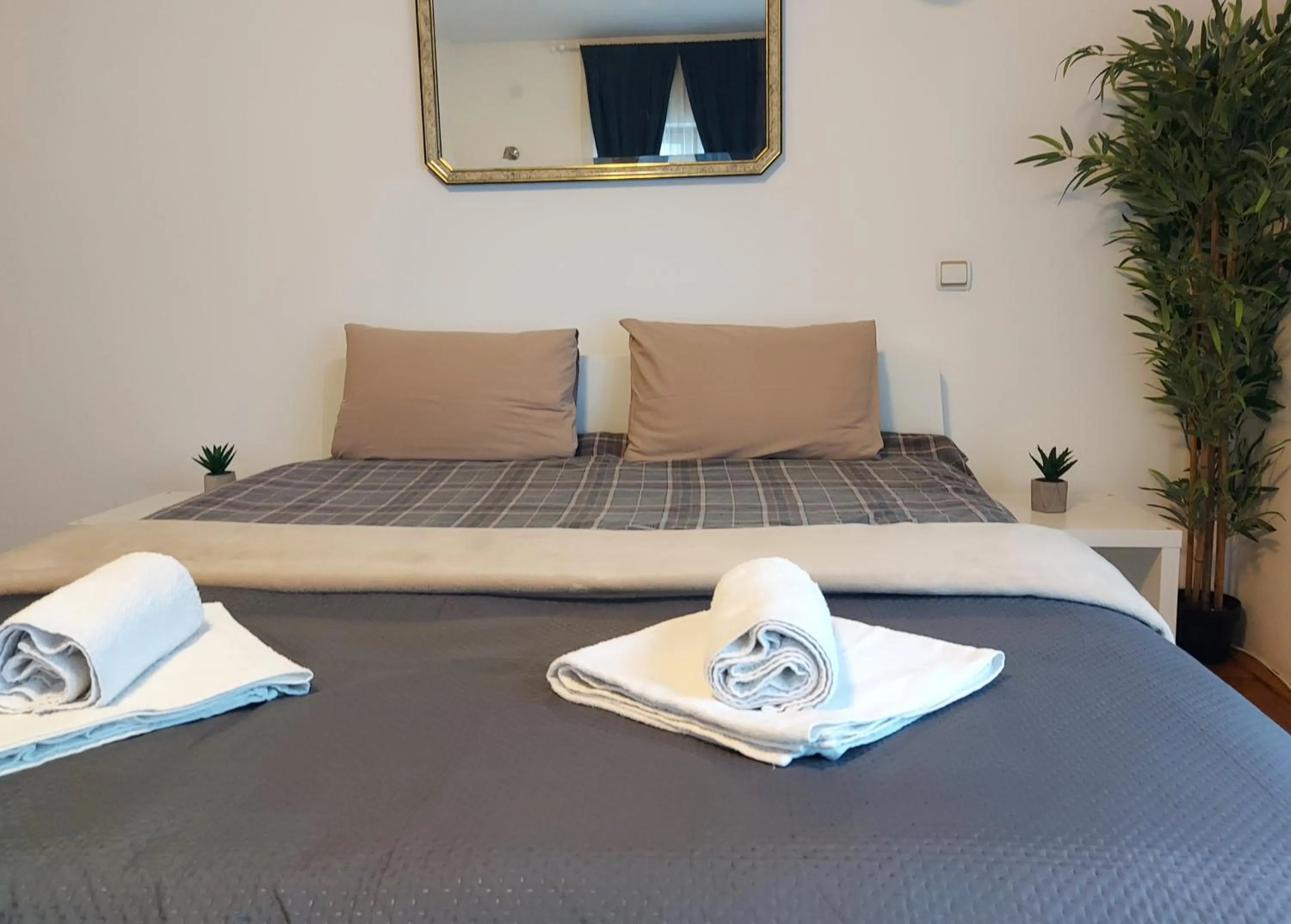 Double Room - single occupancy in Red Clay Apartments City Club