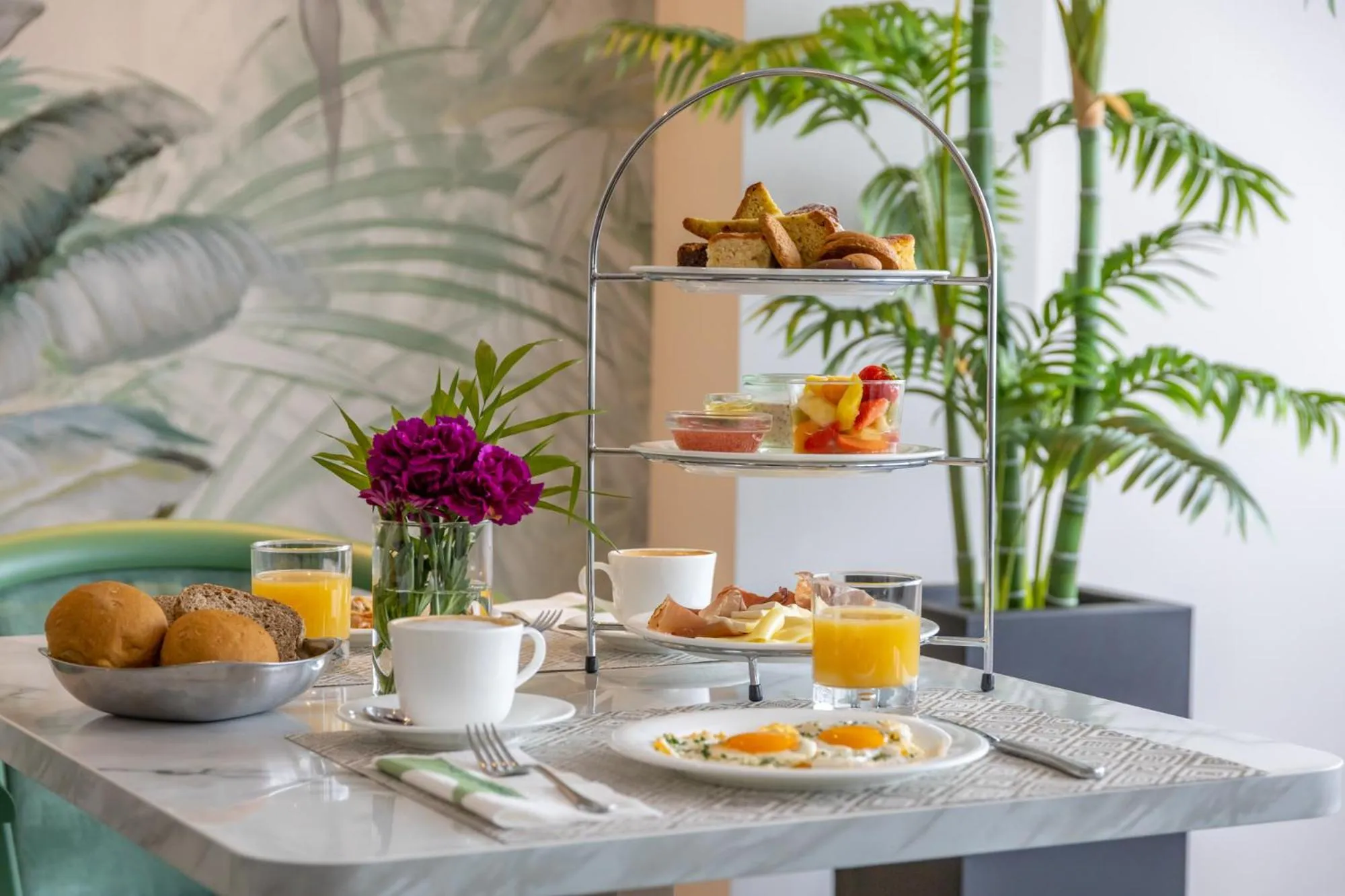 Breakfast in Salus Smart & Chic Hotel