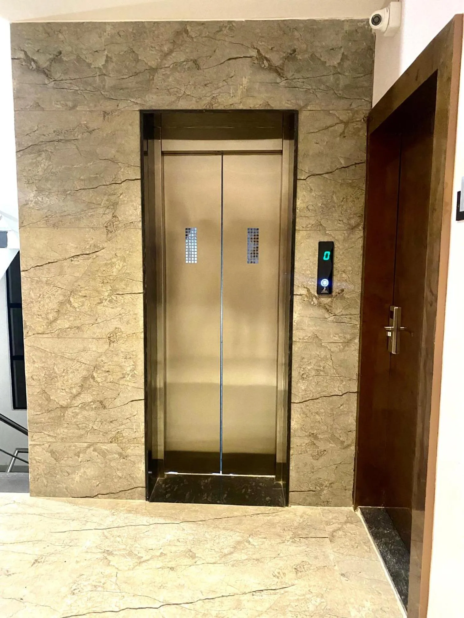 elevator in Hotel Mumbai House-LIG Behind CHL Hospital