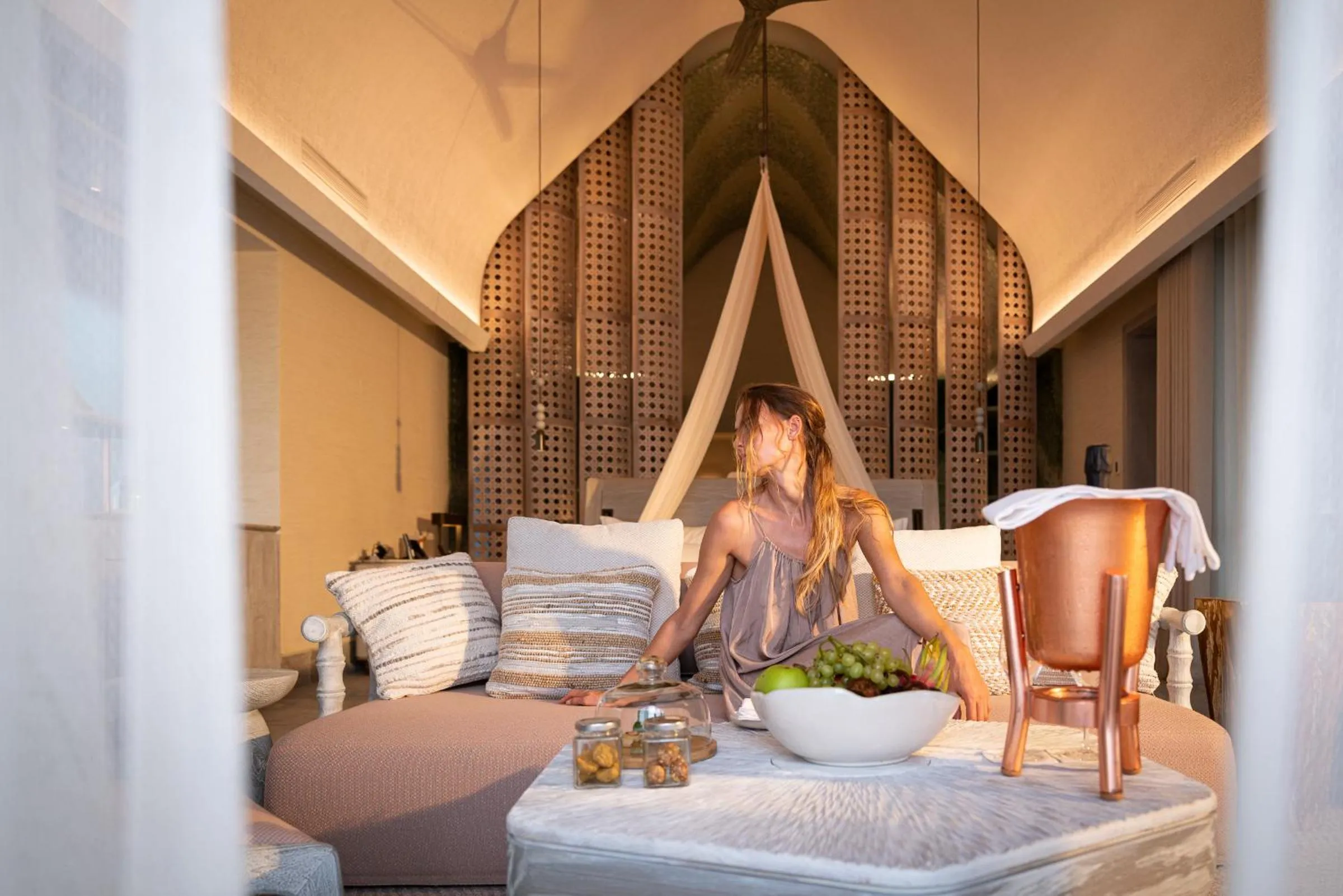 Guests, Bed in JOALI BEING