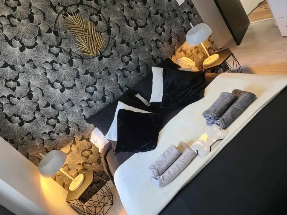 Bed in Les Epinettes chambres d'hôtes